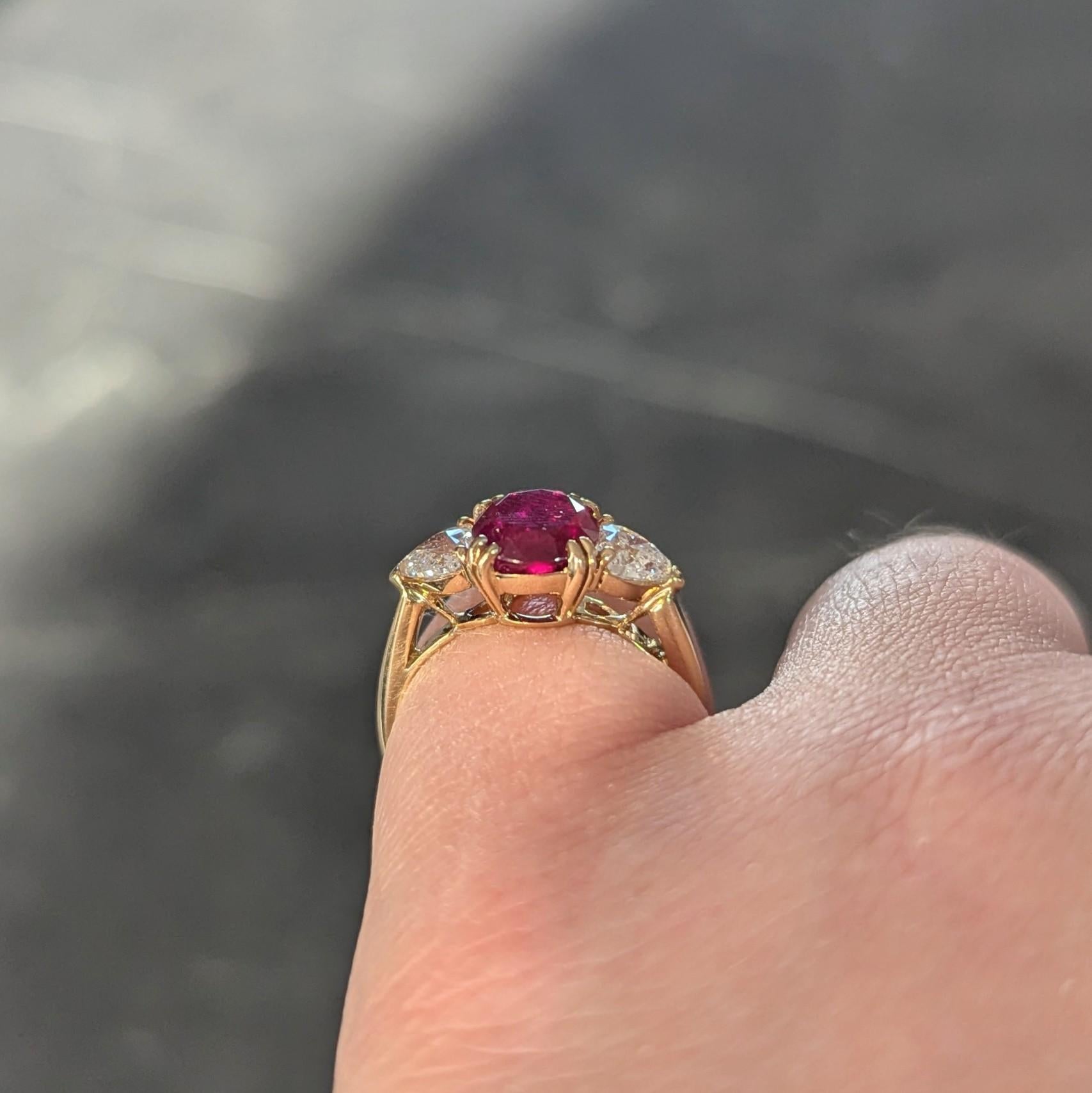 French No Heat Burma Ruby Heart Diamond 18 Karat Yellow Gold Vintage Ring