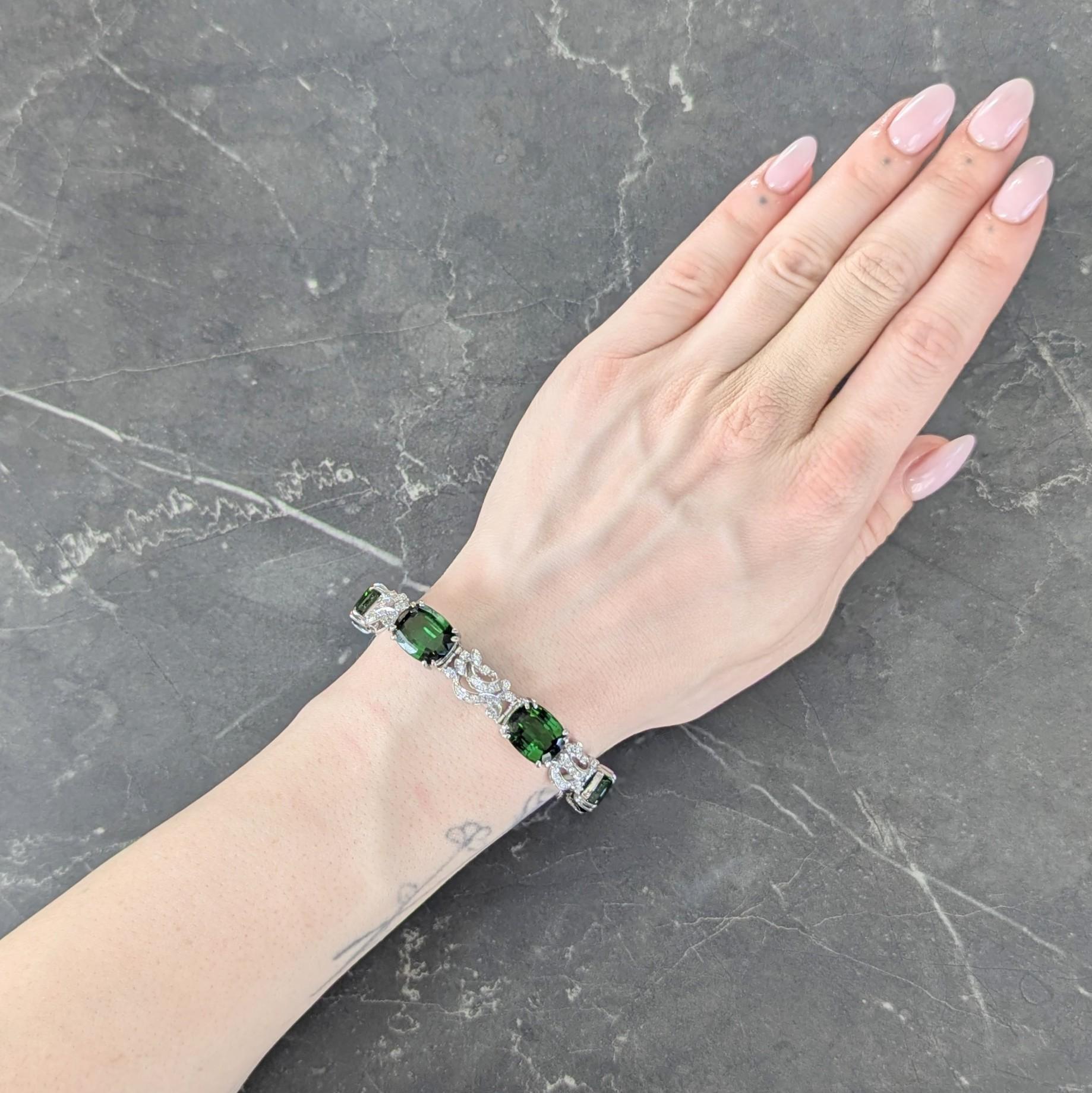 H.Stern 1950's Tourmaline Diamond 18K Gold Vintage Ribbon Gemstone Link Bracelet