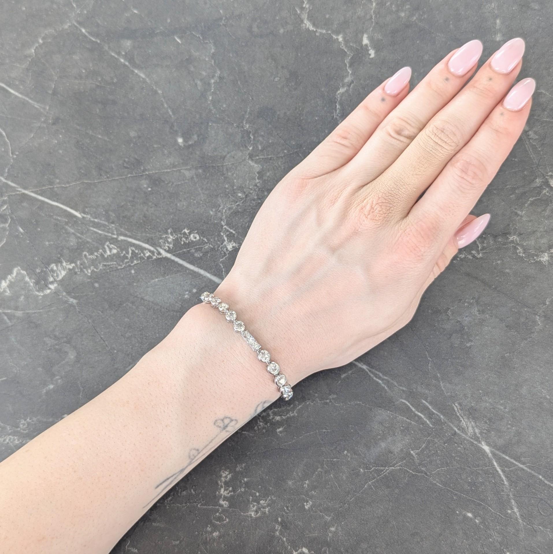 Art Deco 7.60 CTW  Diamond Platinum Antique Line Bracelet