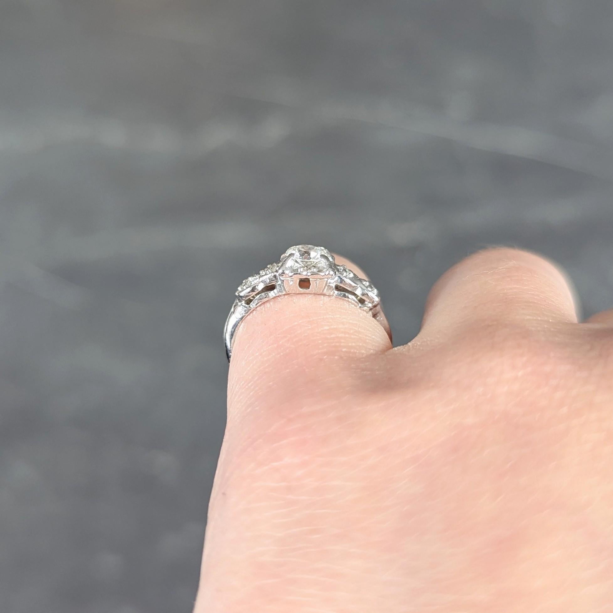 Retro 0.45 CTW Euro Diamond 14 Karat White Gold Vintage Foliate Engagement Ring