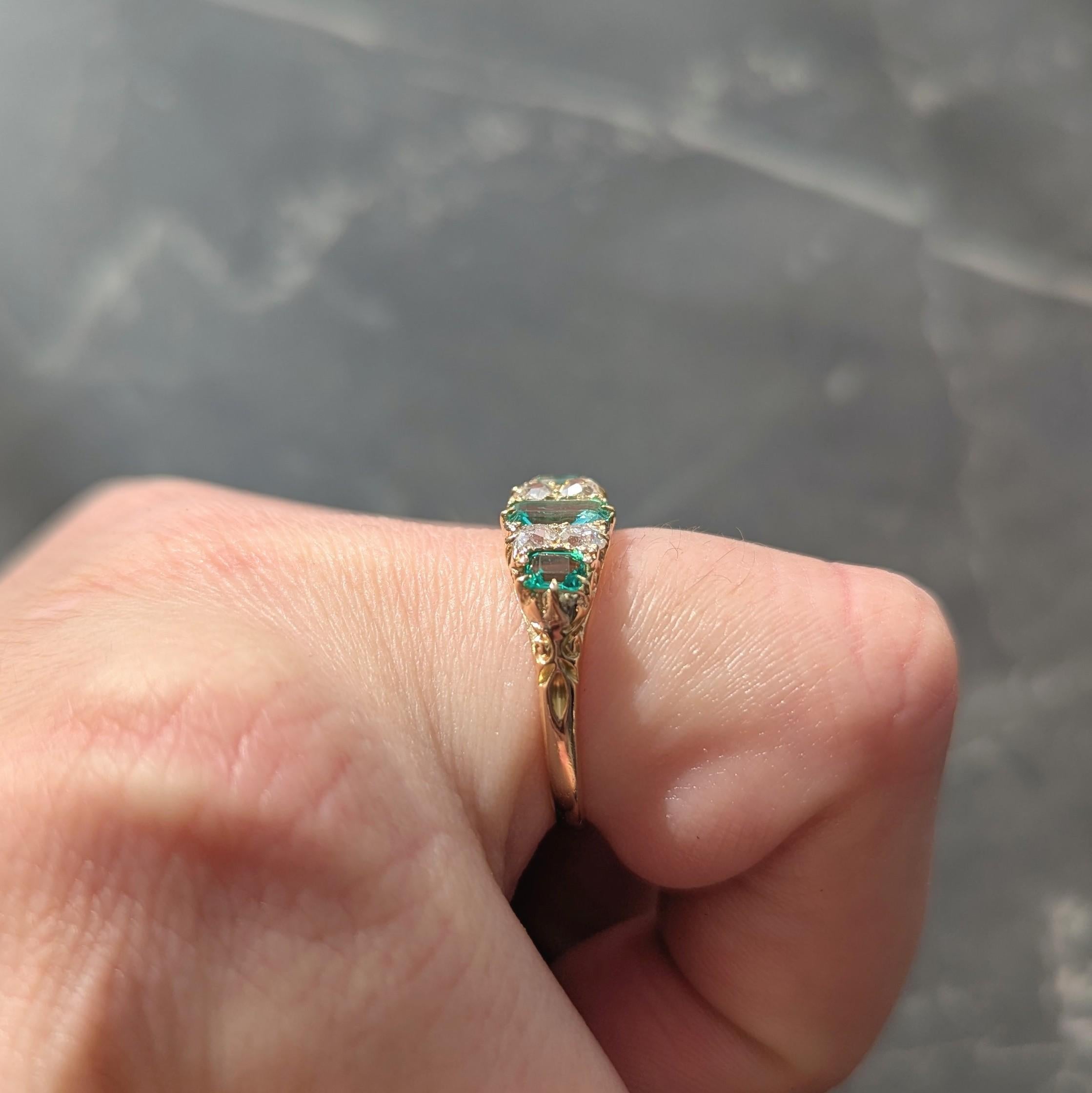Victorian 1.16 CTW Emerald Diamond 18 Karat Yellow Gold Antique Scroll Band Ring