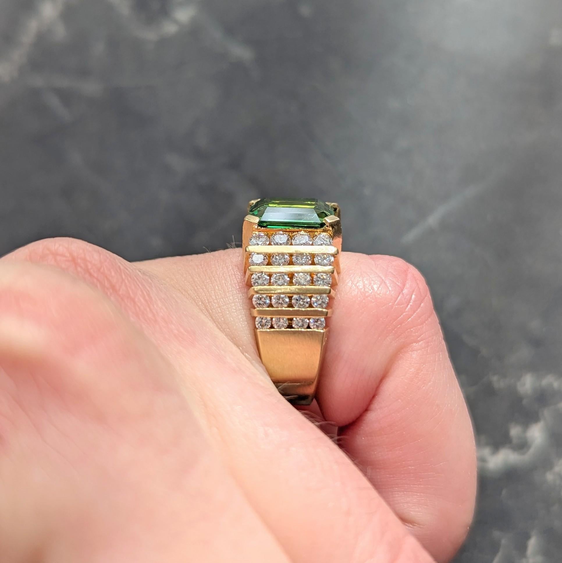 1970's 4.59 CTW Tsavorite Garnet Diamond 18K Yellow Gold Stepped Vintage Ring
