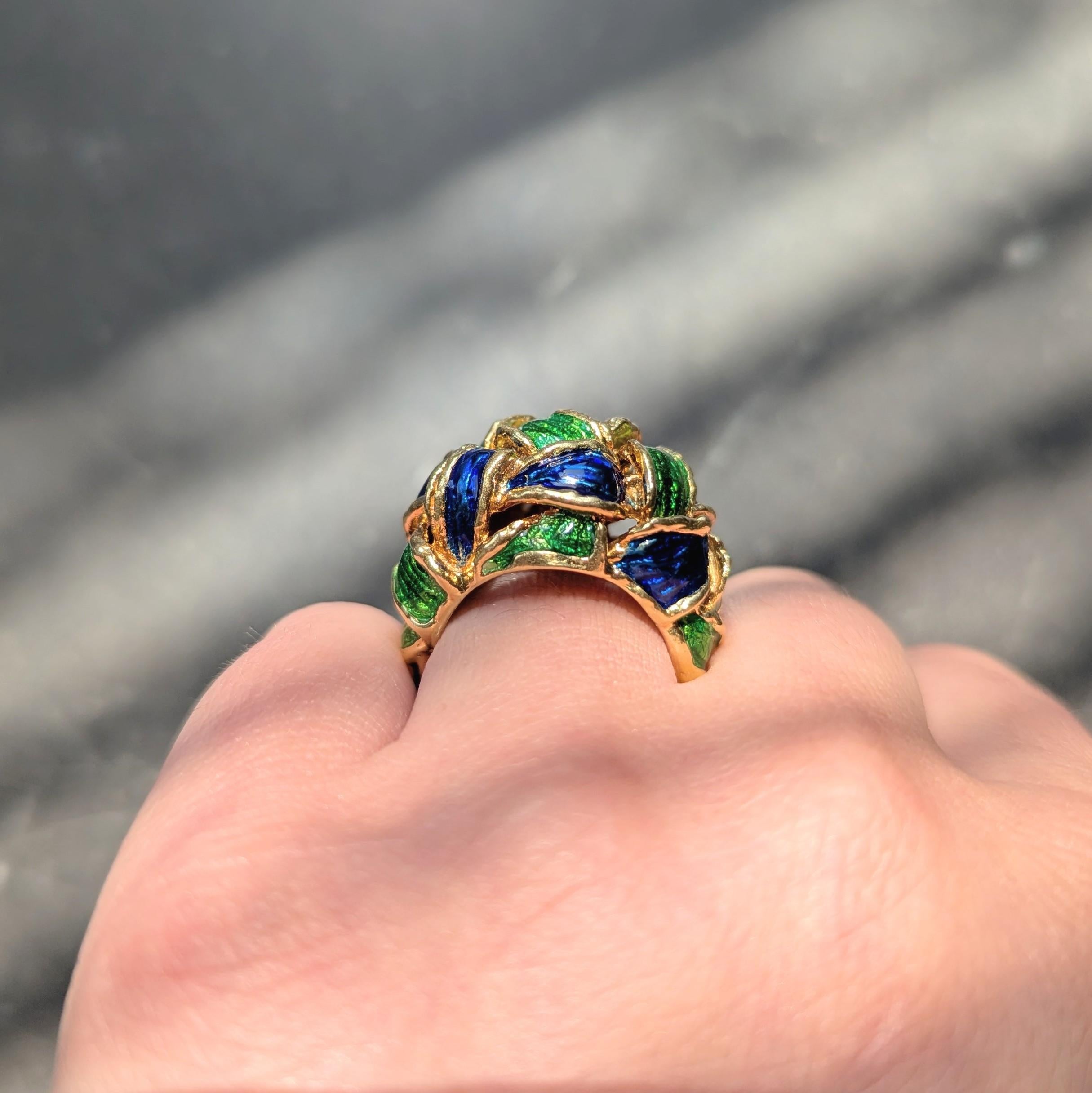 Tiffany & Co. 1980's Enamel 18 Karat Yellow Gold Vintage Basket Weave Ring