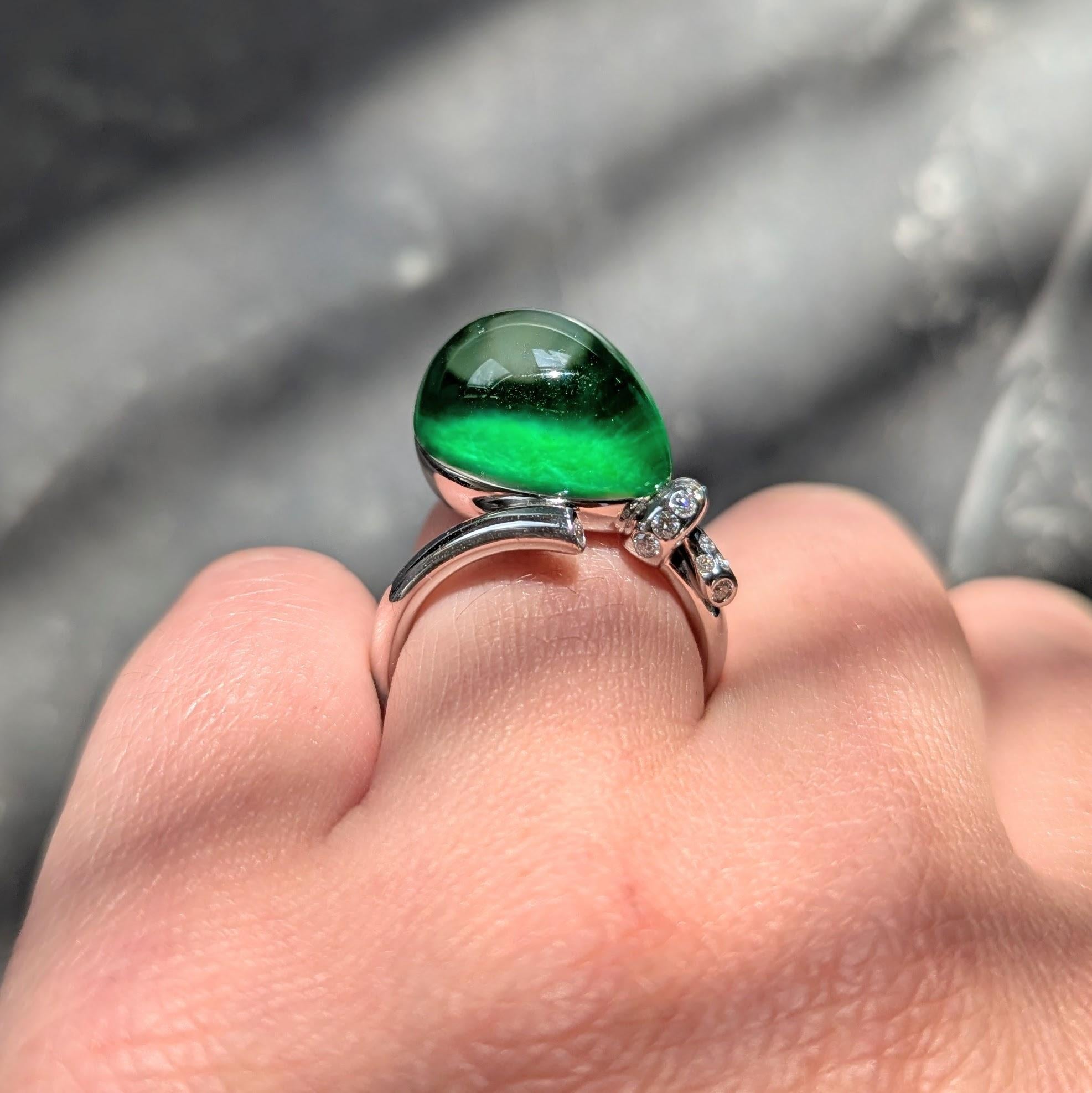 Vhernier Jade Quartz Diamond 18K Gold Contemporary Palloncino Balloon Ring