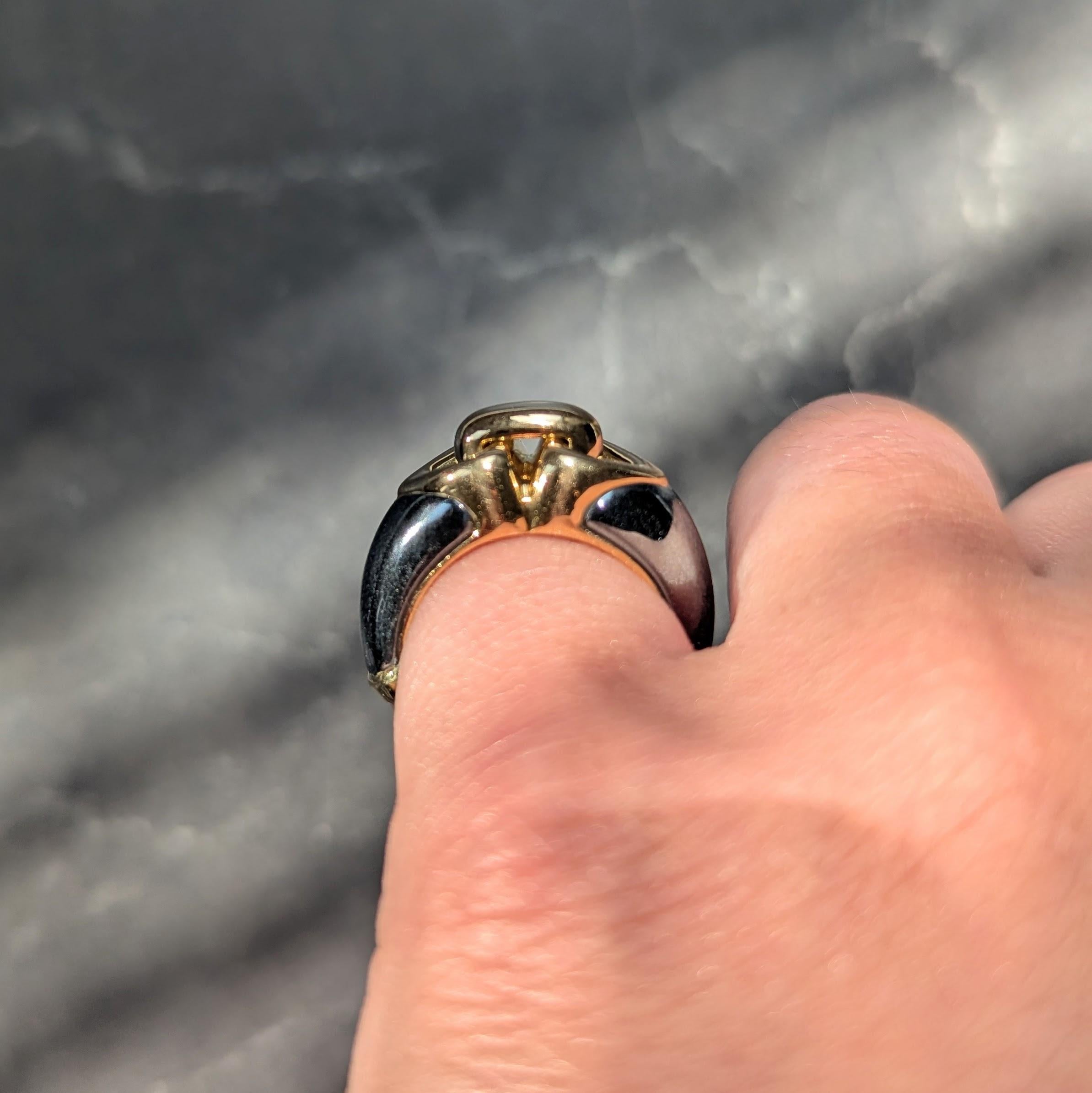 Bulgari 1980's Hematite 18 Karat Yellow Gold Vintage Doppio Cuore Ring