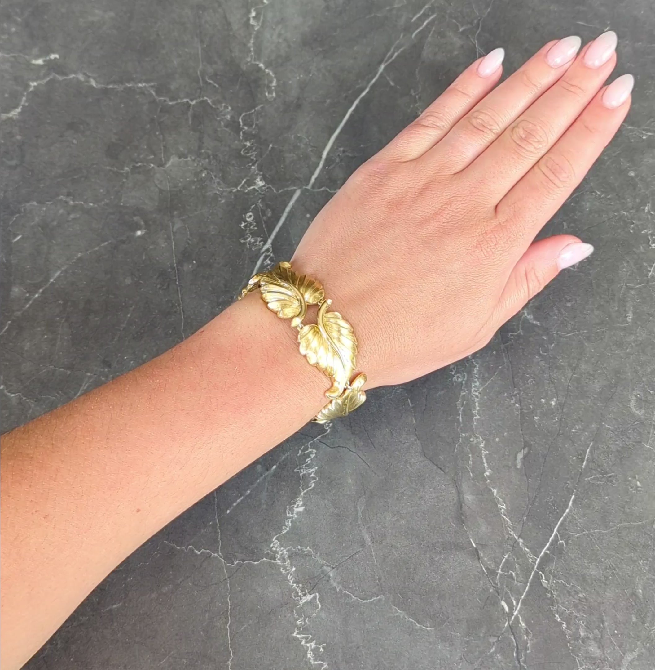 Tiffany & Co. 1950's 18 Karat Yellow Gold Vintage Foliate Link Bracelet