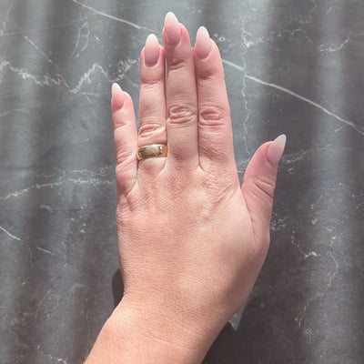 C.D. Peacock 1904 18 Karat Yellow Gold Vintage Wedding Cigar Band Ring