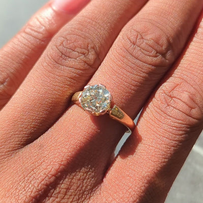 Victorian 0.80 CTW Old Mine Diamond 18K Gold Antique Solitaire Engagement Ring
