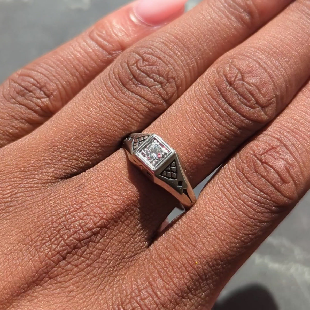 Bailey Banks & Biddle Art Deco Diamond Enamel 19K Gold Vintage Engagement Ring