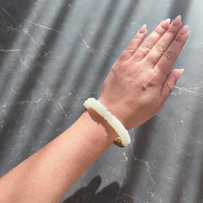 Vintage Jade Blue Enamel 18 Karat Yellow Gold Two Dragons Cuff Bracelet