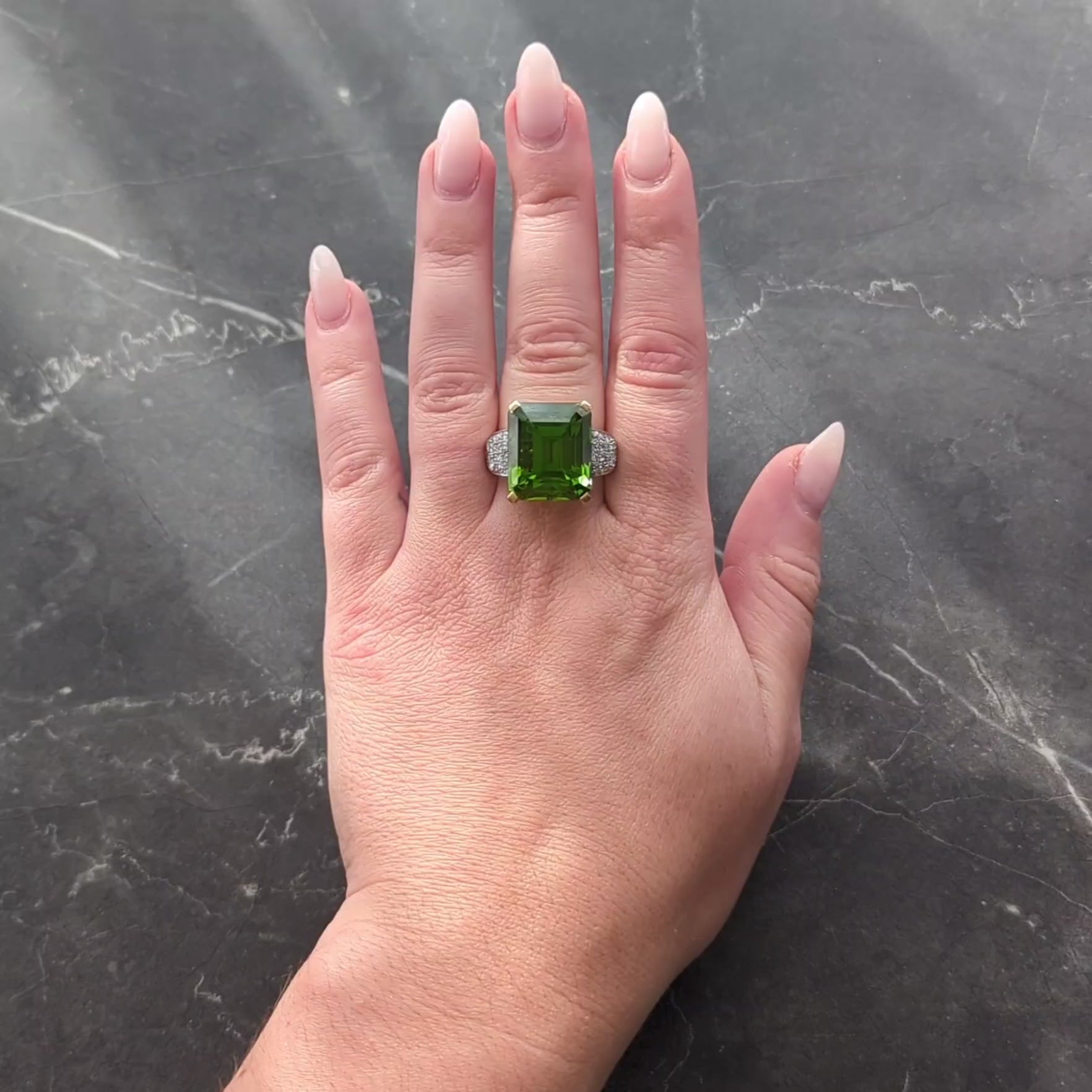 Retro 28.96 CTW Peridot Diamond Platinum 18K Yellow Gold Vintage Cocktail Ring