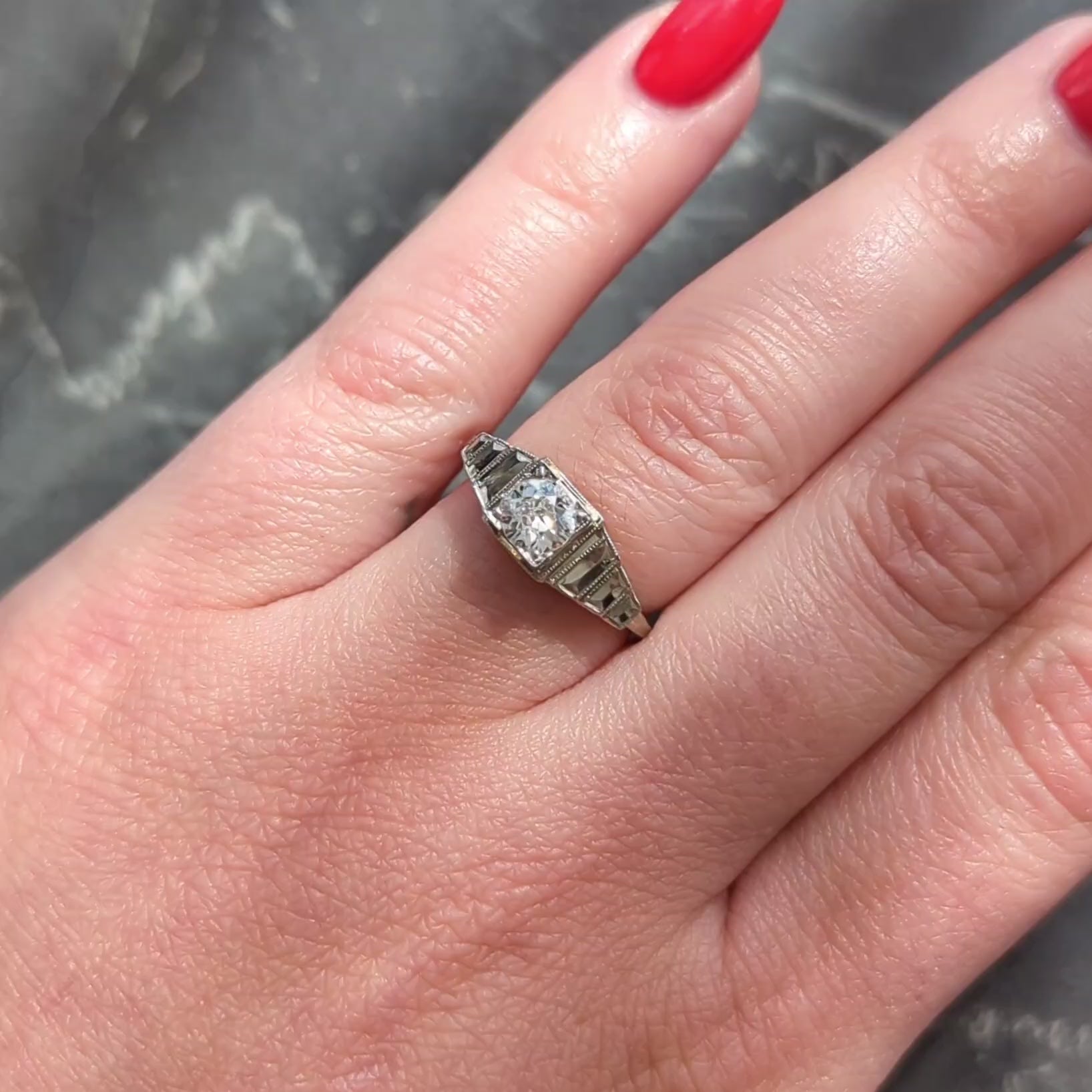Art Deco Old European Cut Diamond 18 Karat White Gold Vintage Engagement Ring