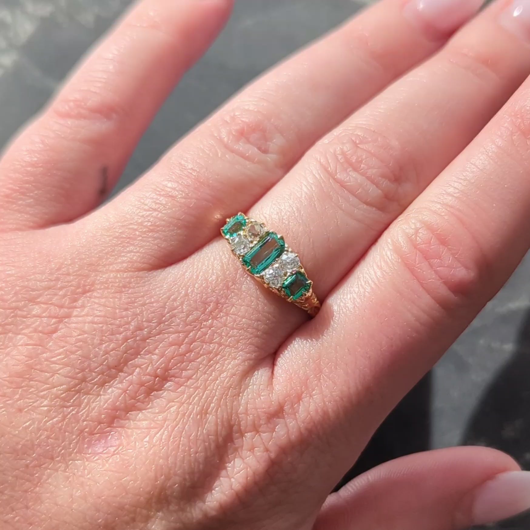 Victorian 1.16 CTW Emerald Diamond 18 Karat Yellow Gold Antique Scroll Band Ring