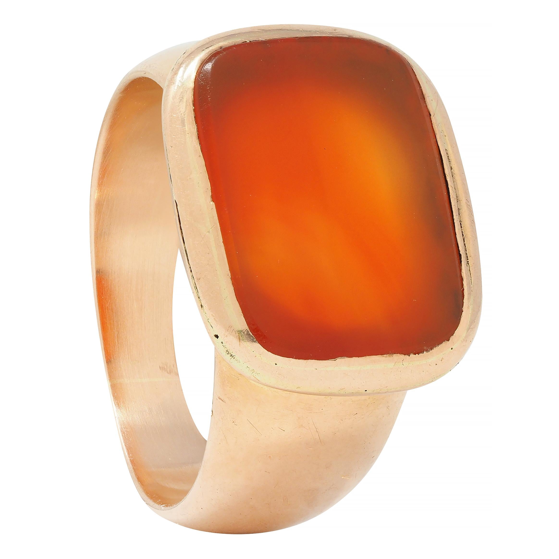 Victorian Carnelian 14 Karat Rose Gold Antique Unisex Signet Ring