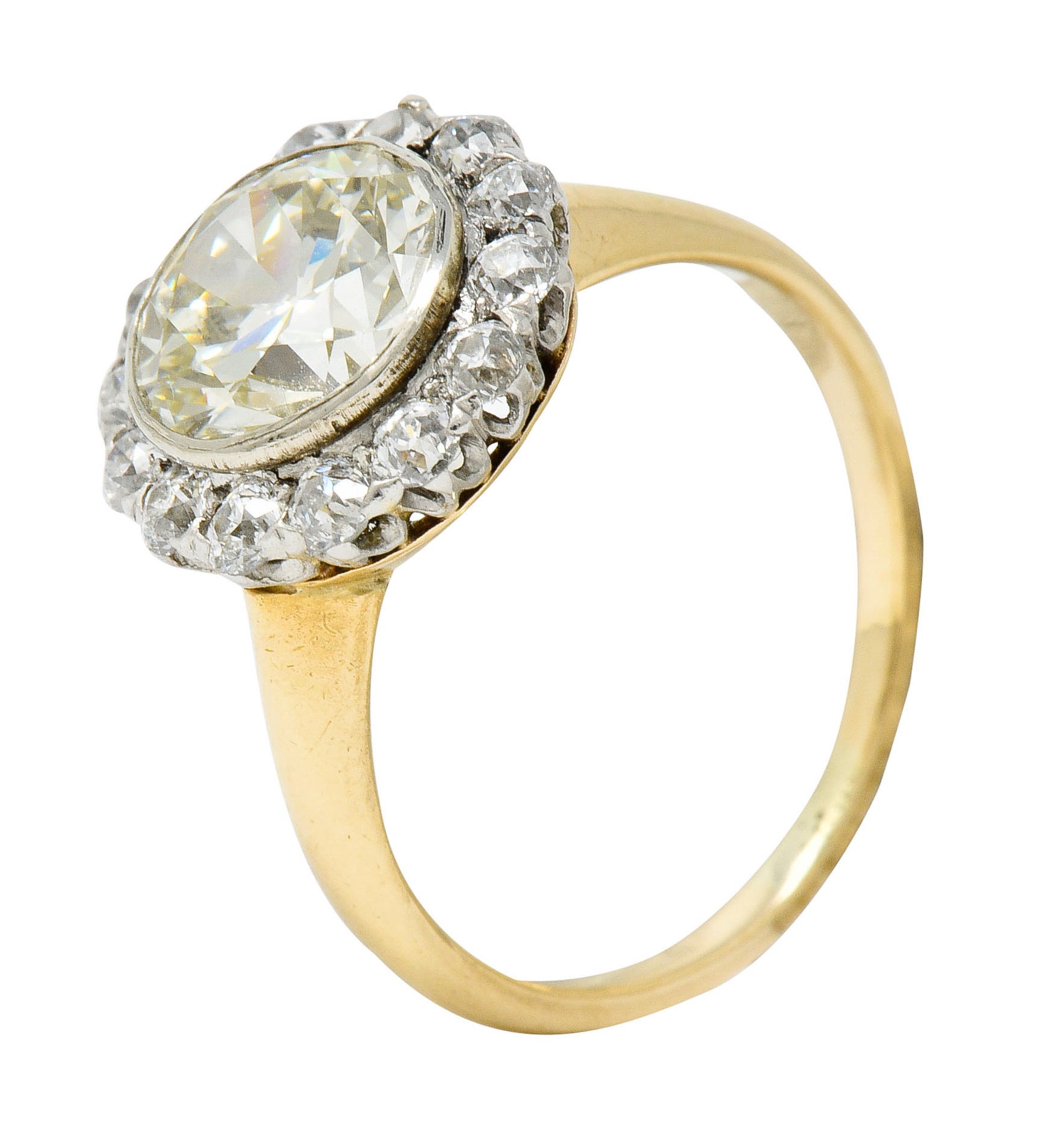 Superb Edwardian 2.61 CTW Diamond Platinum-Topped 14 Karat Gold Cluster Engagement Ring GIA Wilson's Estate Jewelry