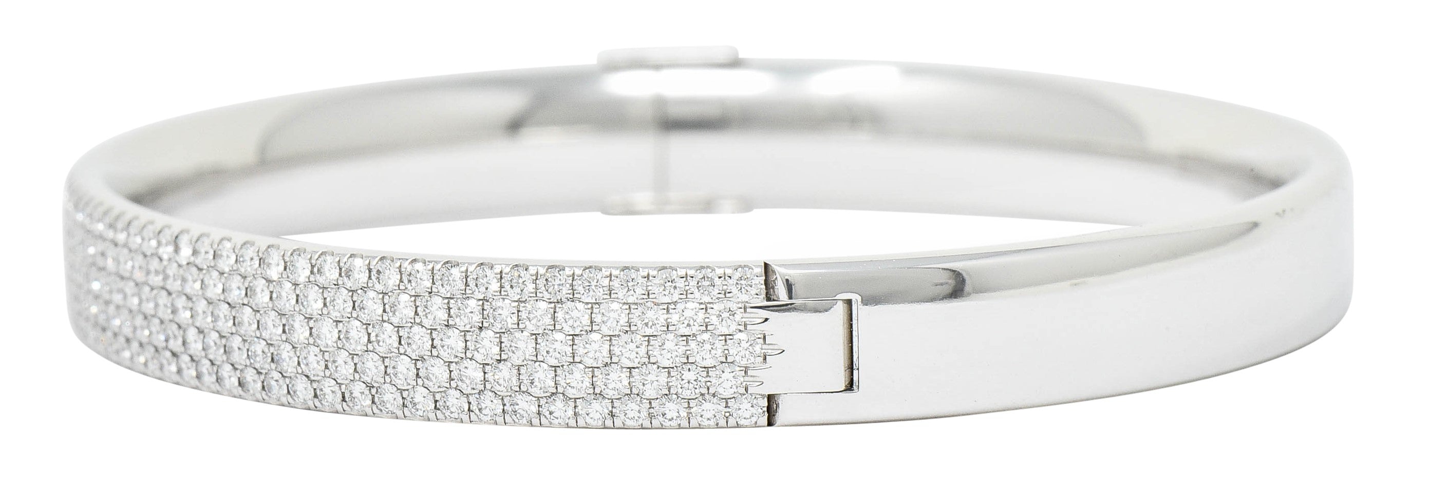 We-5978 Tiffany & Co. 4.96 CTW Pave Diamond 18 Karat White Gold Metro Bangle Braceletbracelet - Wilson's Estate Jewelry