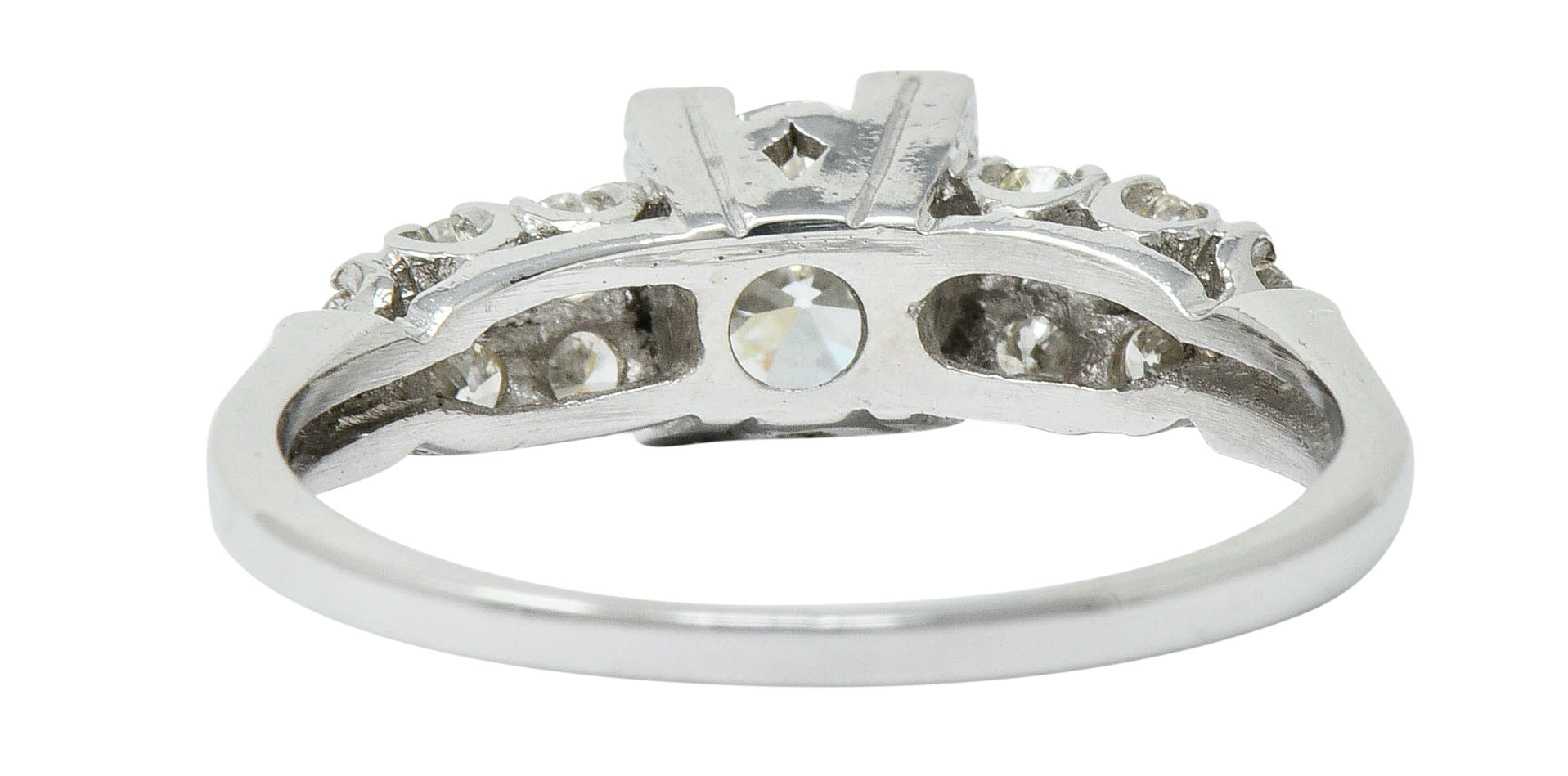 Retro 0.90 CTW Diamond Platinum Fishtail Cluster Engagement RingRing - Wilson's Estate Jewelry