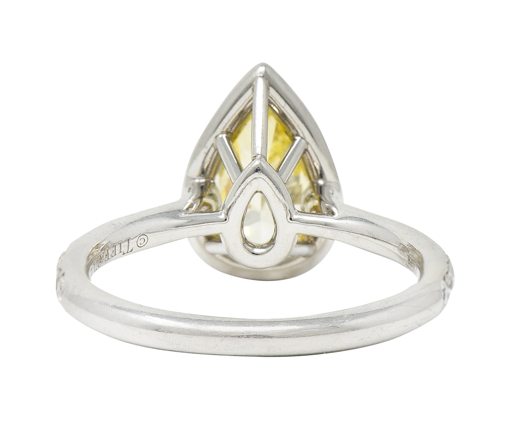 .11111 We-8640Ring - Wilson's Estate Jewelry