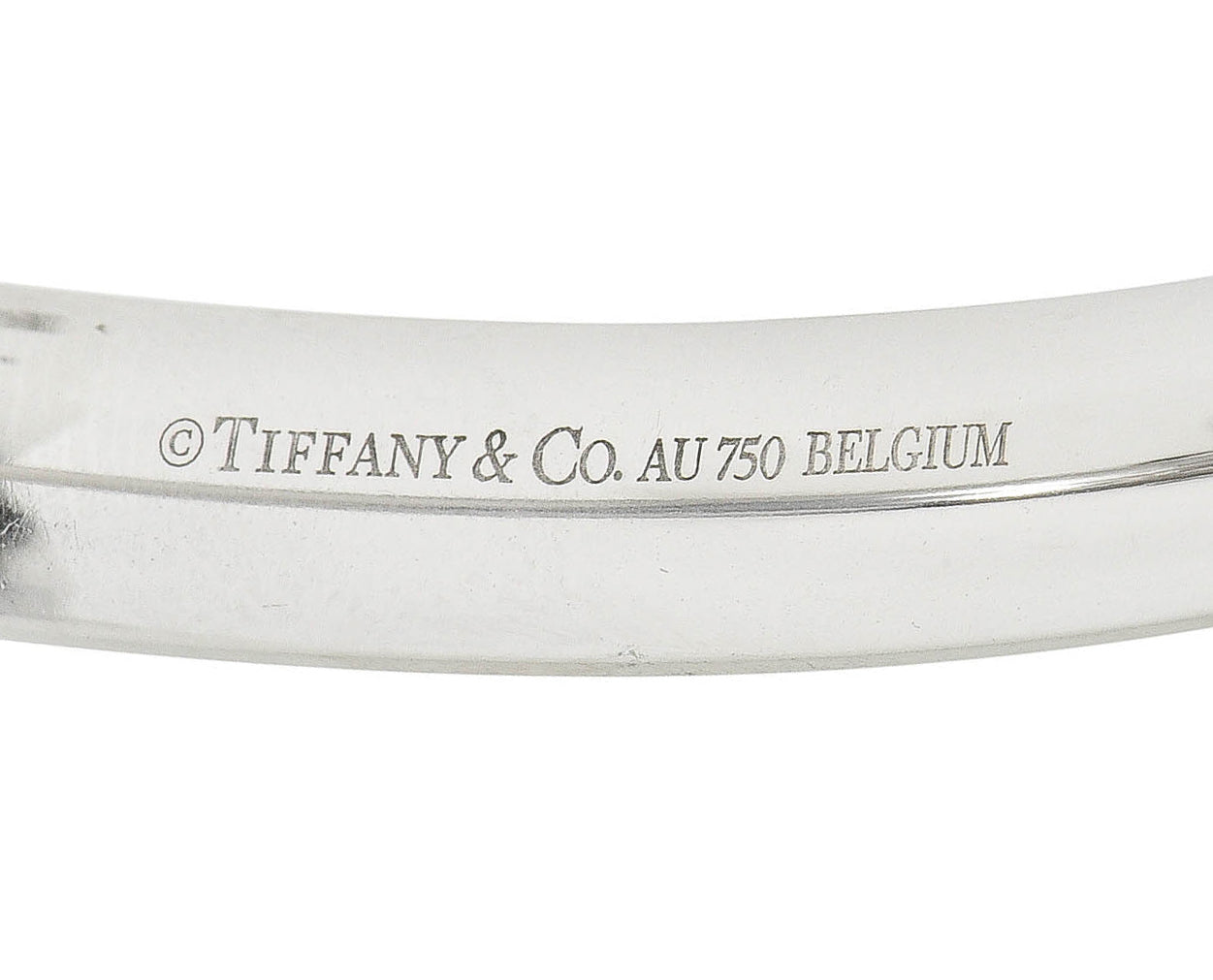 Tiffany & Co. 4.96 CTW Pavè Diamond 18 Karat White Gold Metro Bangle Bracelet Wilson's Estate Jewelry