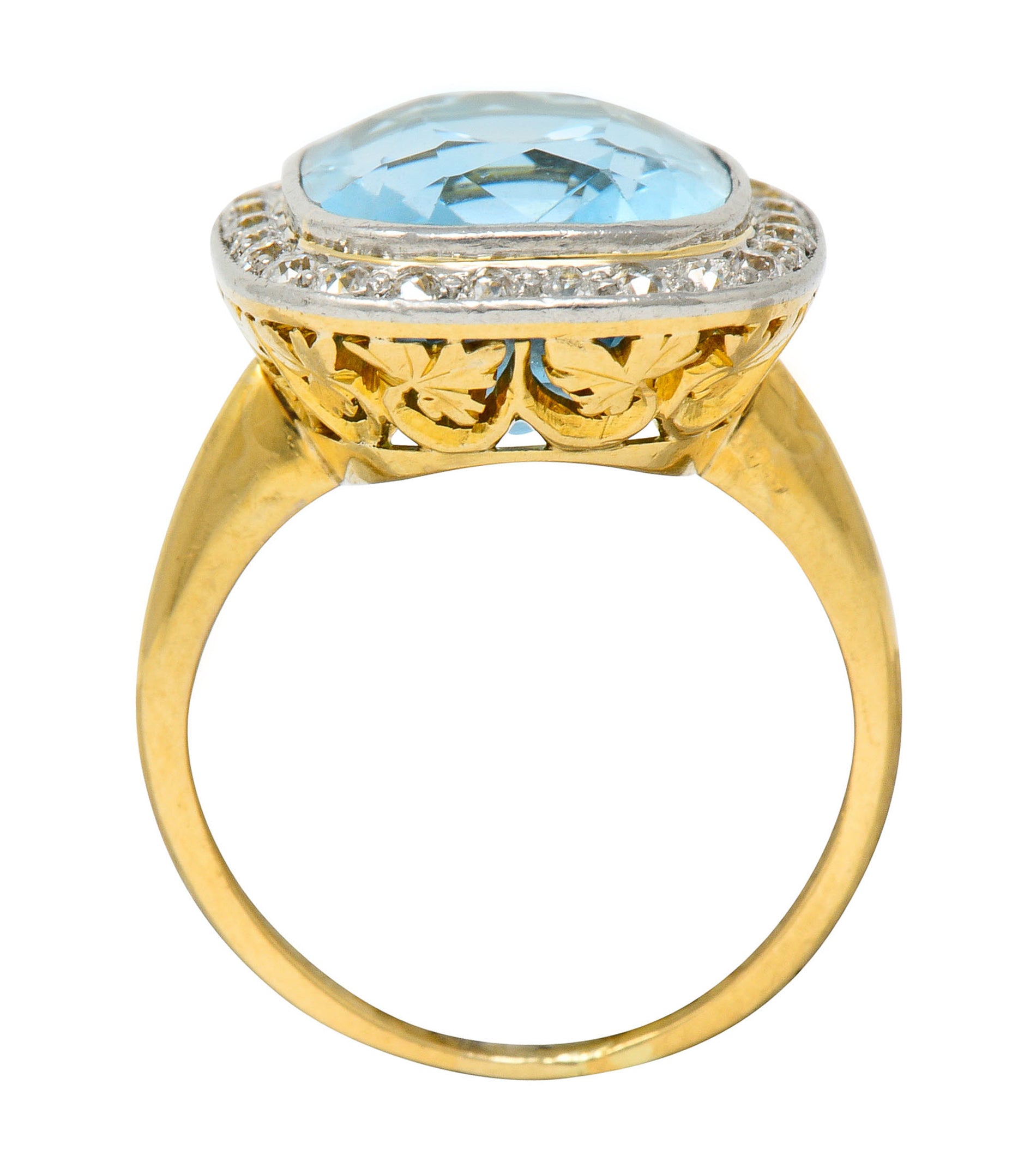 J.E. Caldwell Edwardian Large Aquamarine Diamond Platinum-Topped Cluster RingRing - Wilson's Estate Jewelry