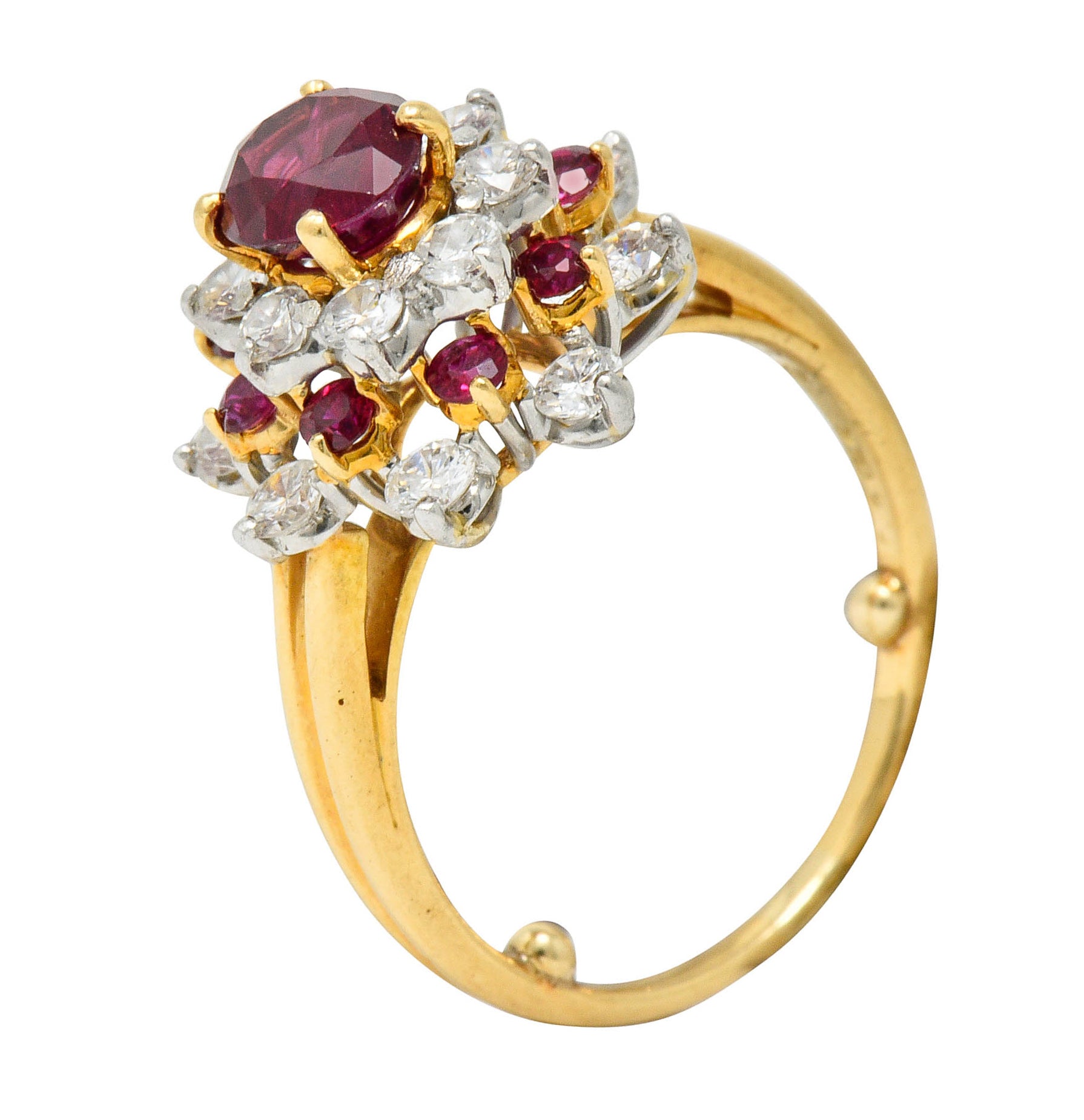 Oscar Heyman J.E. Caldwell Ruby Diamond 18 Karat Gold Platinum Cluster Ring GIARing - Wilson's Estate Jewelry