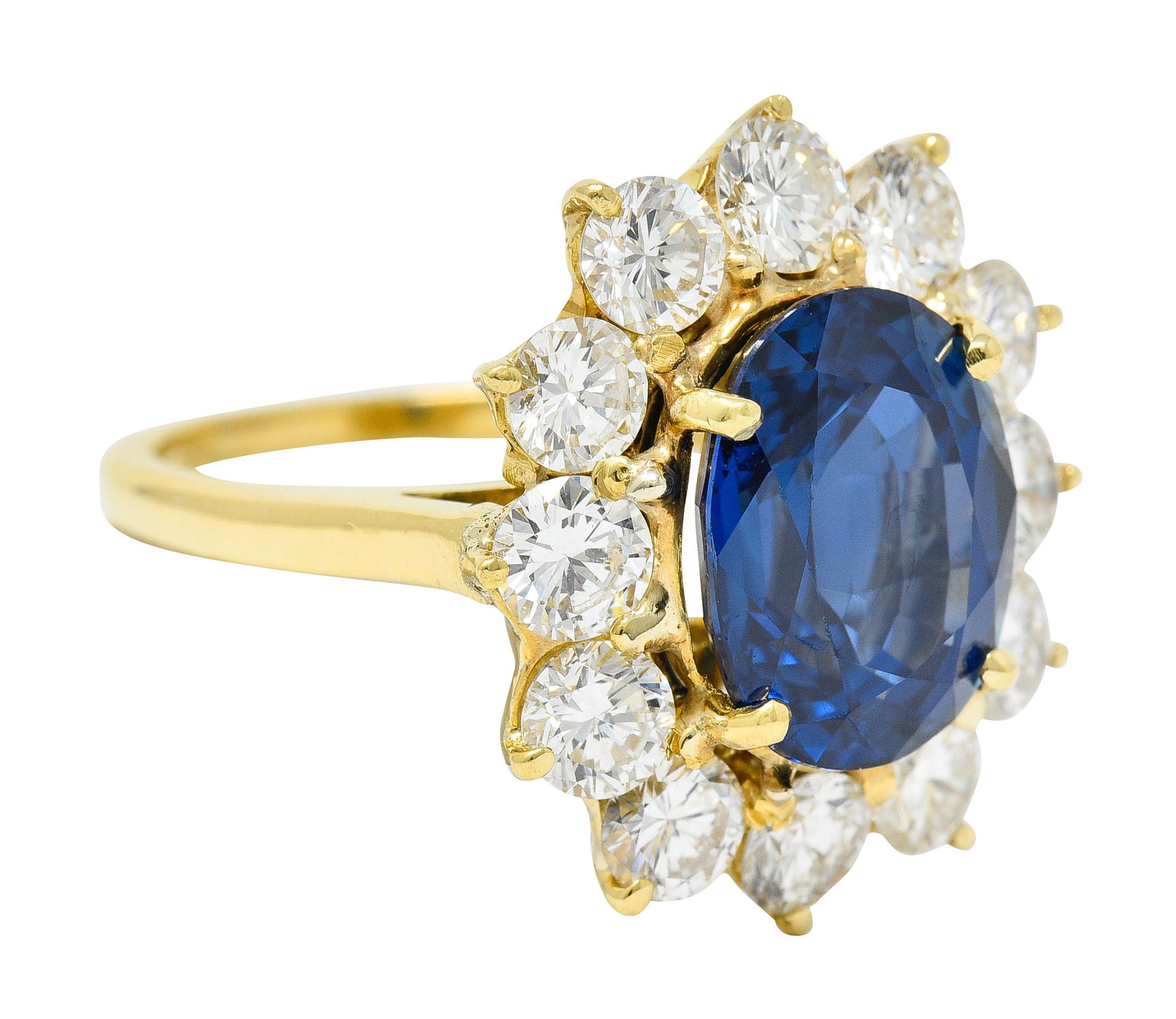 Vintage 7.20 CTW Sapphire Diamond 18 Karat Gold Cluster RingRing - Wilson's Estate Jewelry