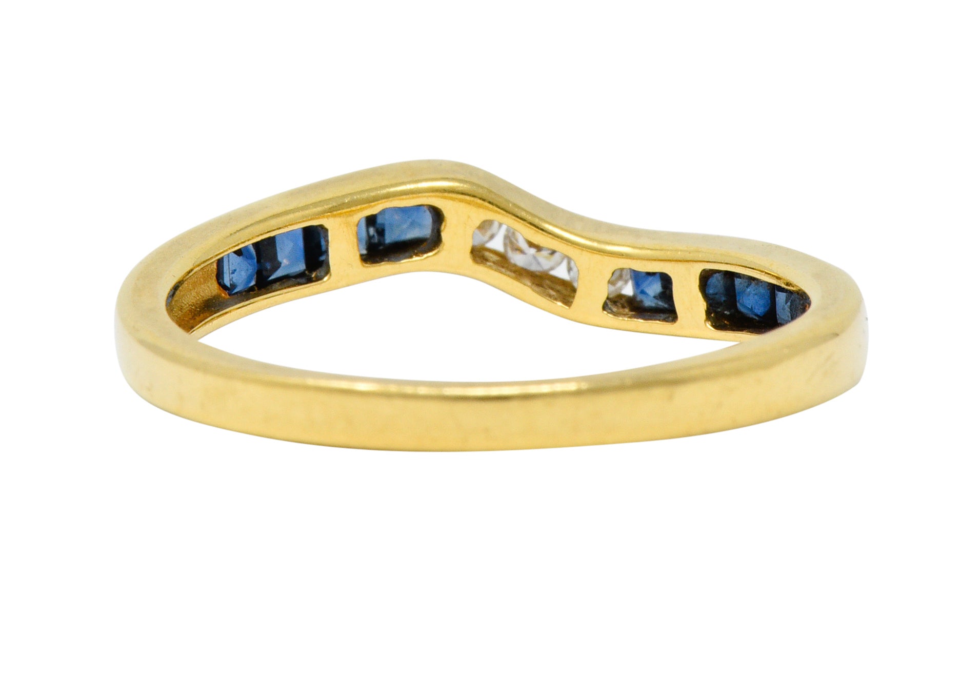 Contemporary 0.50 CTW Sapphire Diamond 18 Karat Gold Chevron Band RingRing - Wilson's Estate Jewelry