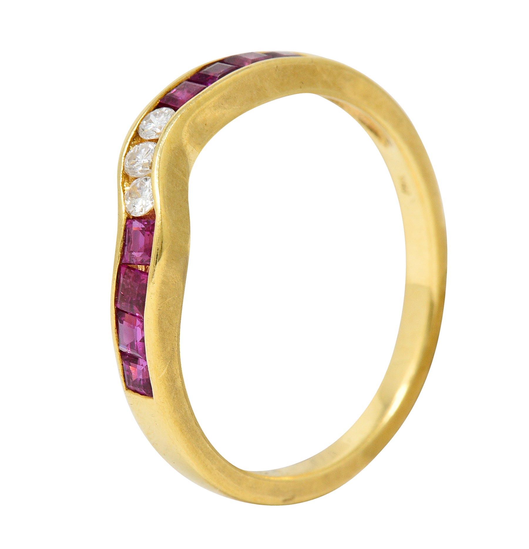 Contemporary 0.50 CTW Ruby Diamond 18 Karat Gold Chevron Band RingRing - Wilson's Estate Jewelry