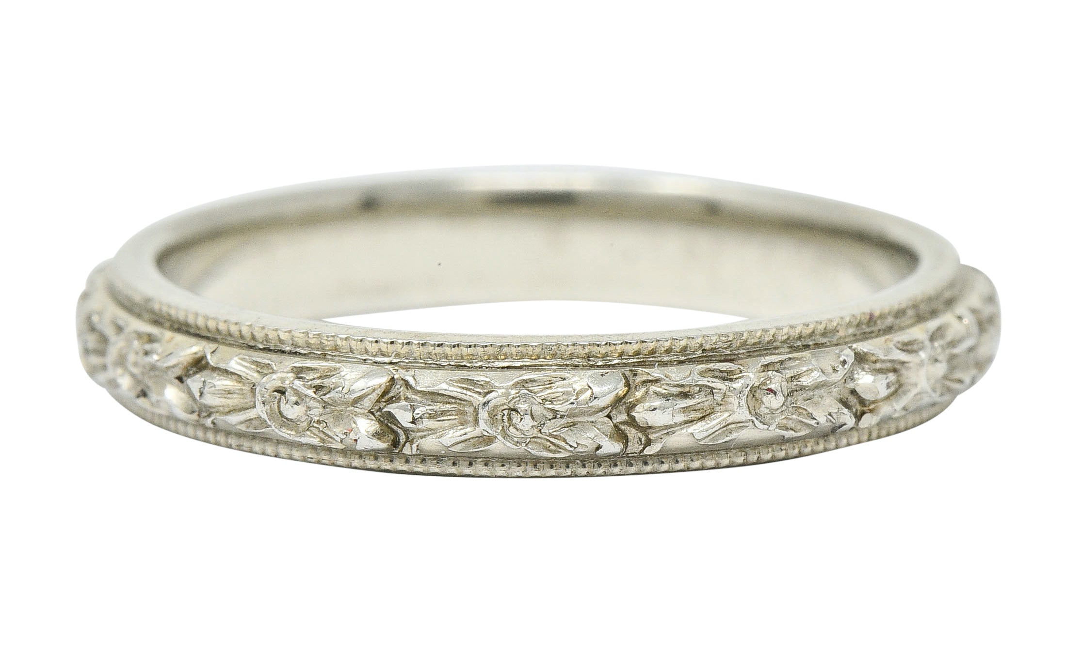 Art Deco 18 Karat White Gold Floral Band Ring - Wilson's Estate Jewelry