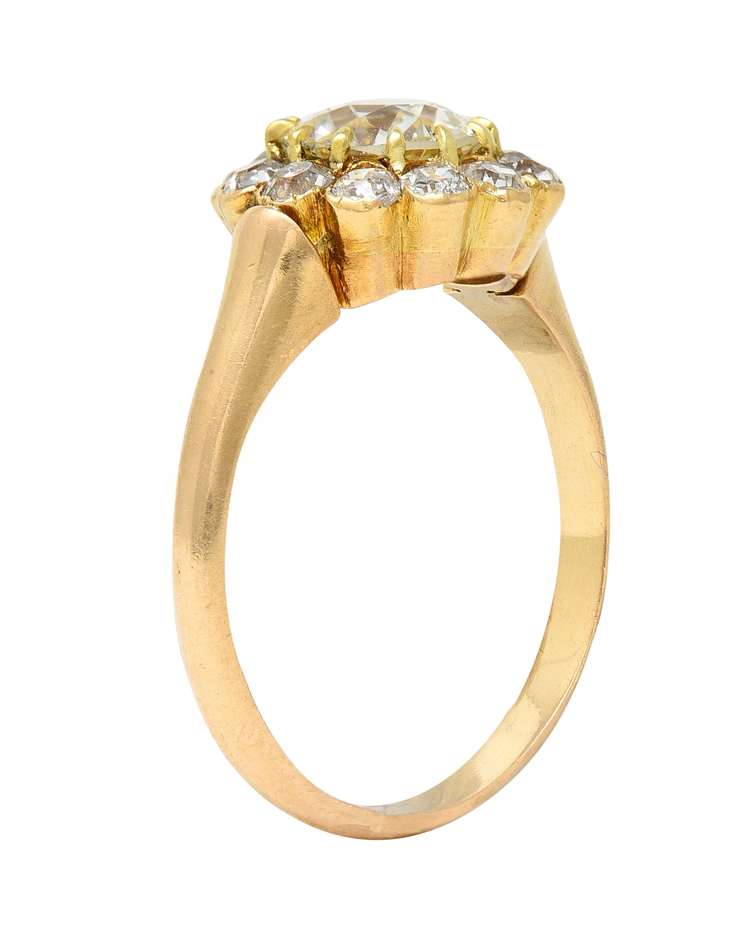 Victorian 2.26 CTW Diamond 18 Karat Yellow Gold Cluster RingRing - Wilson's Estate Jewelry