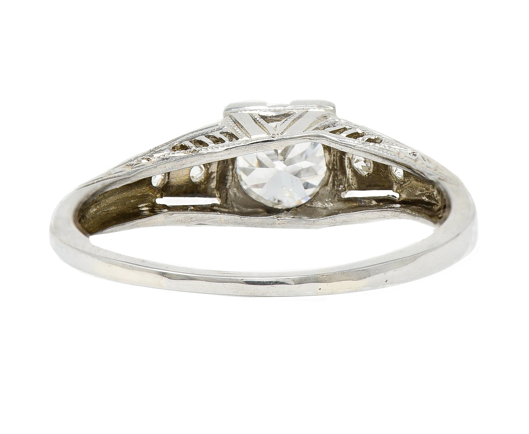 Art Deco Old European Cut Diamond 18 Karat White Gold Vintage Engagement Ring