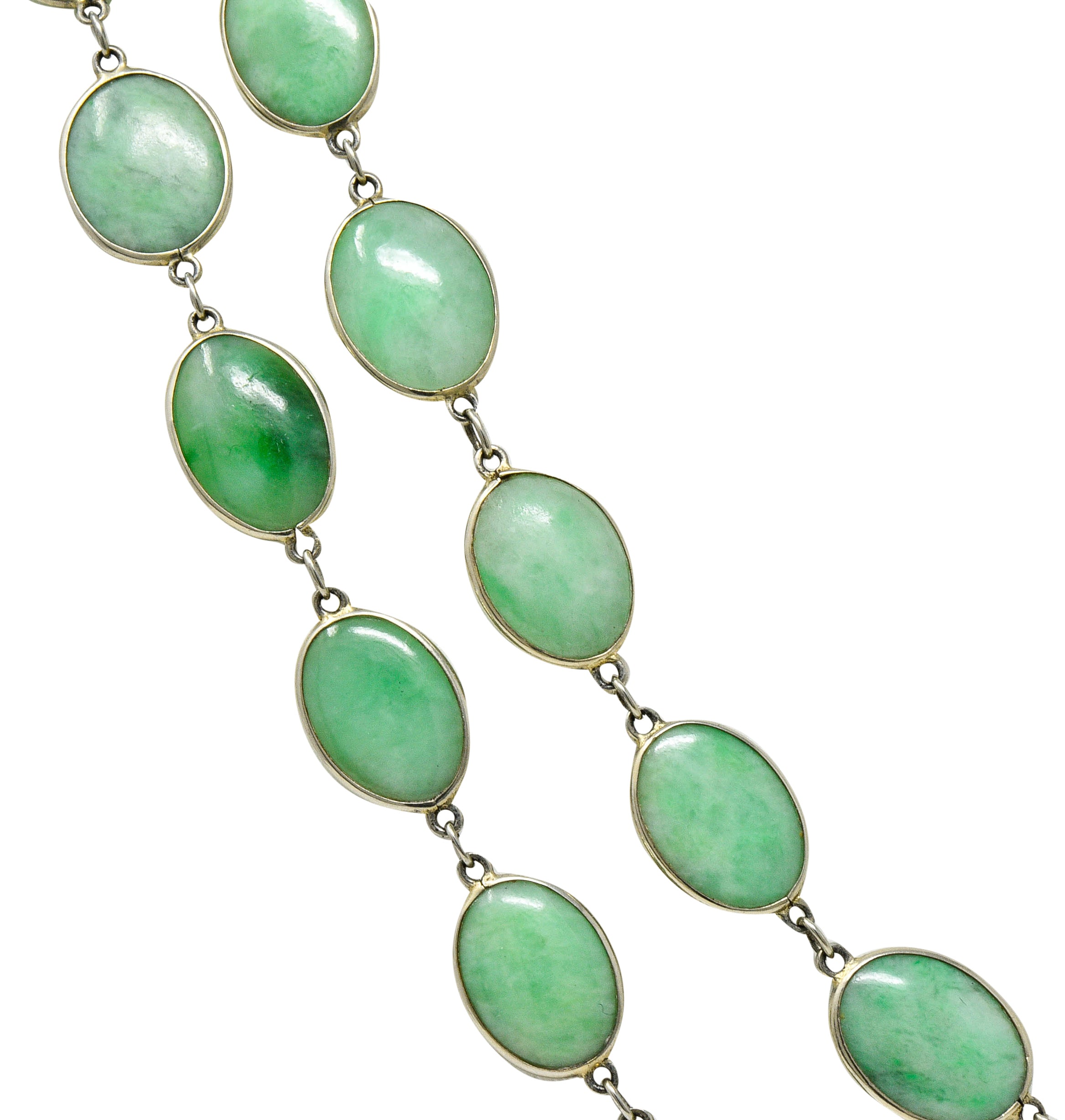 Vintage Jade Cabochon 18 Karat White Gold 47 Inch Long Chain NecklaceNecklace - Wilson's Estate Jewelry