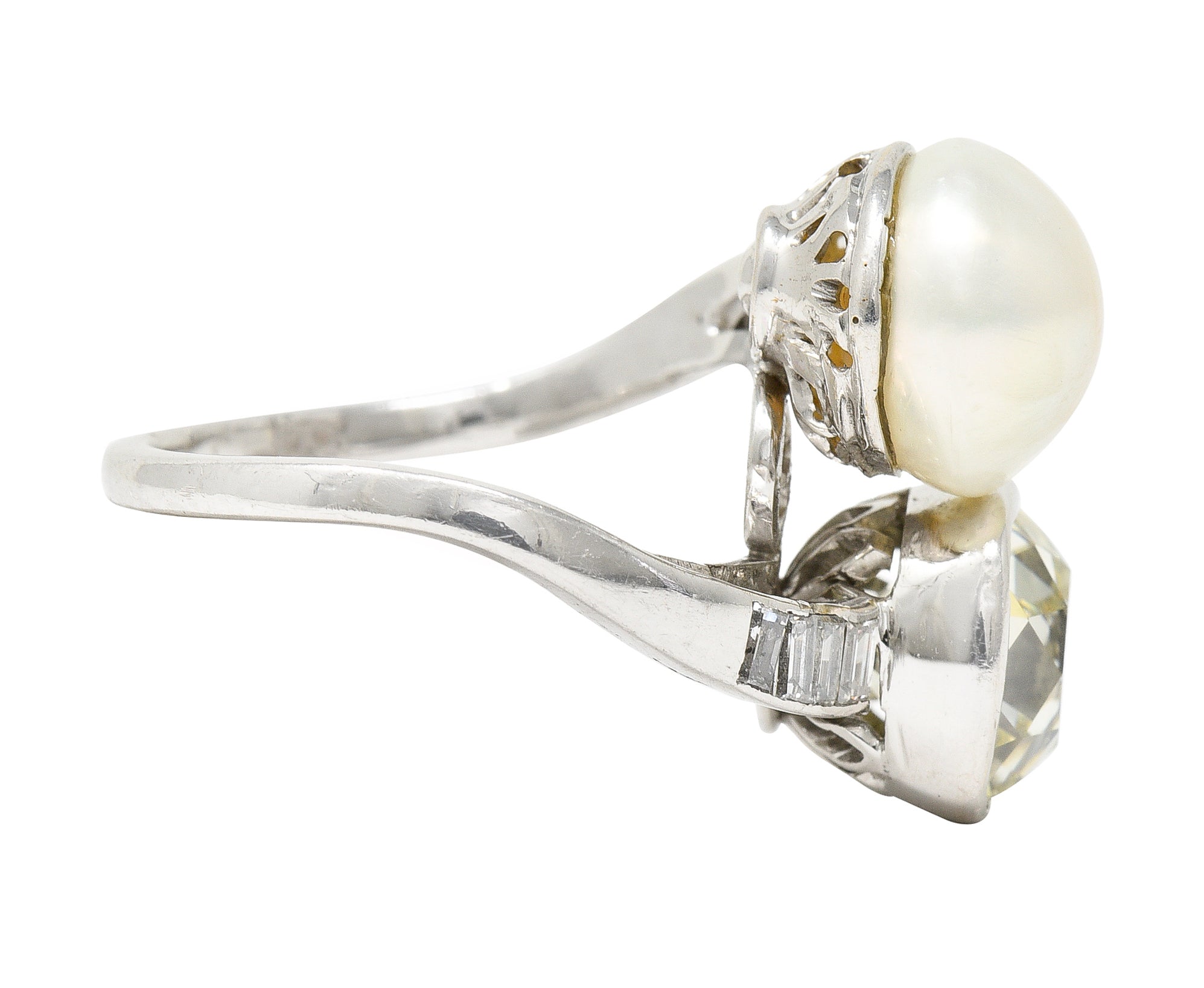 Mid-Century 3.52 CTW Diamond Pinctada Pearl Platinum Toi-Et-Moi Vintage Ring GIA