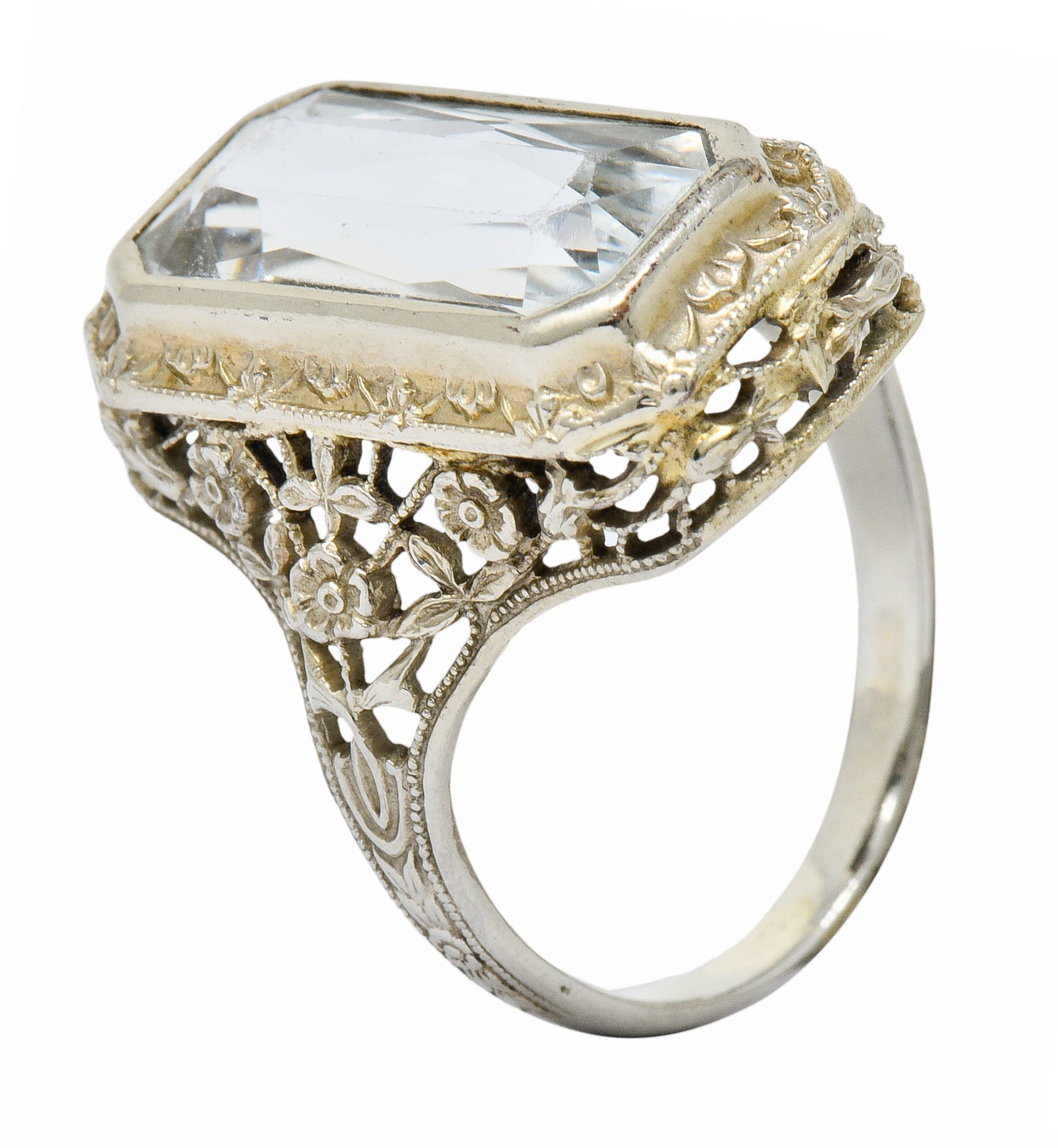 Early Art Deco Aquamarine 14 Karat White Gold Floral Lace RingRing - Wilson's Estate Jewelry