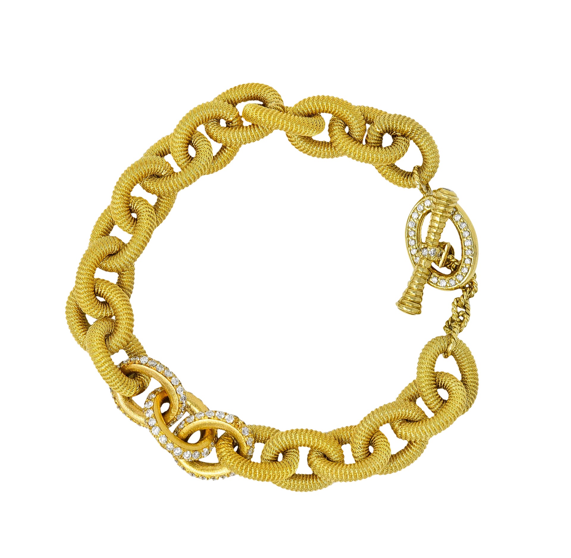 Modern 1.75 CTW Pave Diamond 18 Karat Gold Curb Link Toggle Braceletbracelet - Wilson's Estate Jewelry