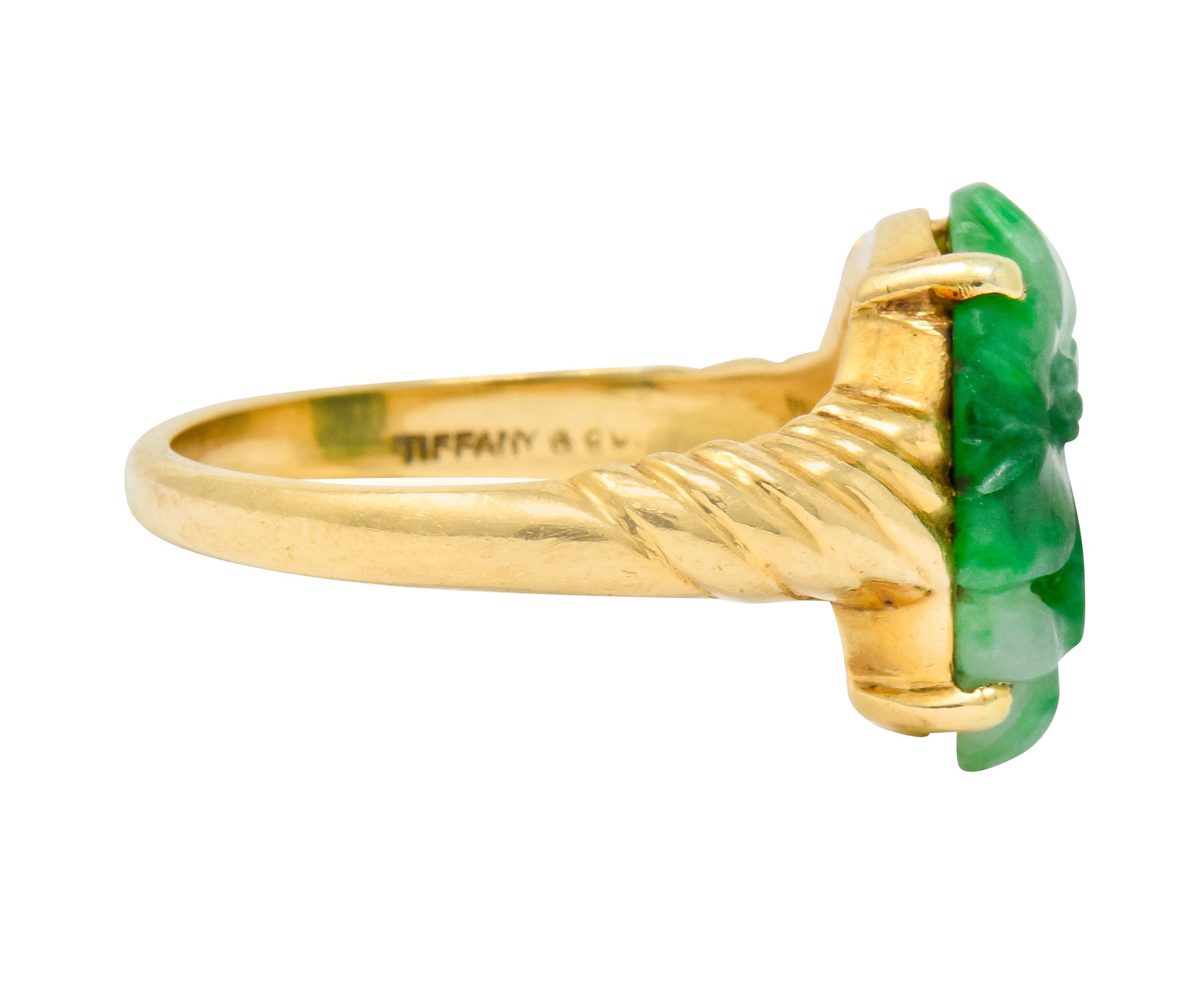 Tiffany & Co. Retro Carved Jade 14 Karat Gold Floral Ring - Wilson's Estate Jewelry