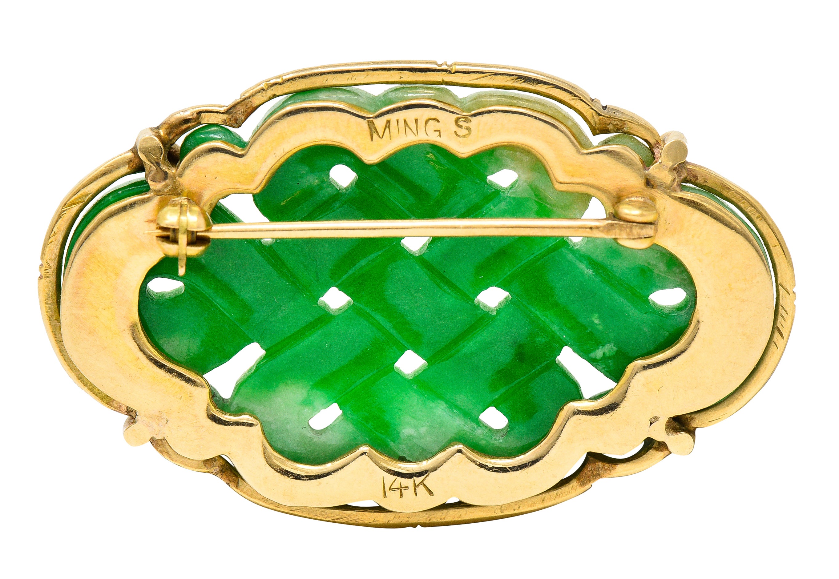 Ming's Retro Jade 14 Karat Yellow Gold Carved Lattice Brooch Wilson's Estate Jewelry