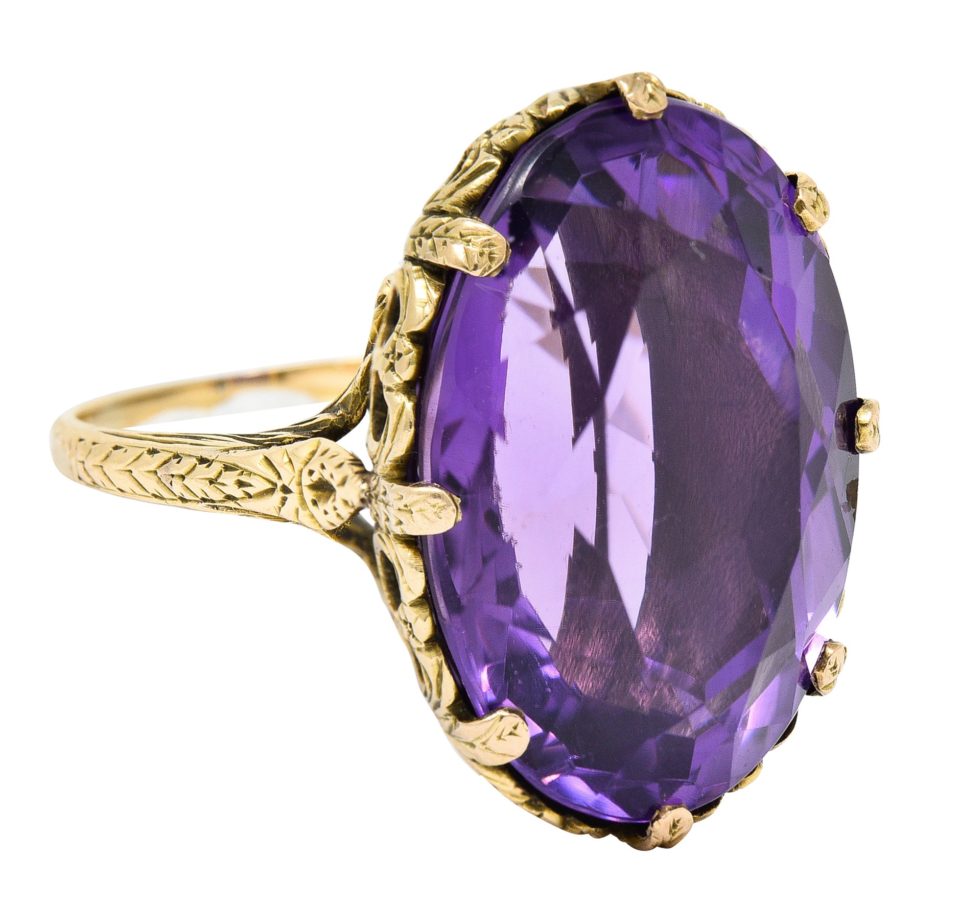 1920's Art Deco Amethyst 18 Karat Yellow Gold Floral Gemstone Ring Wilson's Estate Jewelry