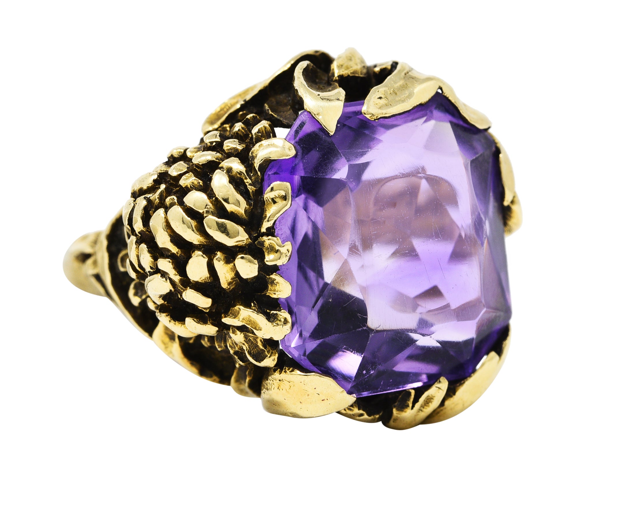 Art Nouveau Amethyst 14 Karat Yellow Gold Chrysanthemum Antique Flower Ring Wilson's Estate Jewelry