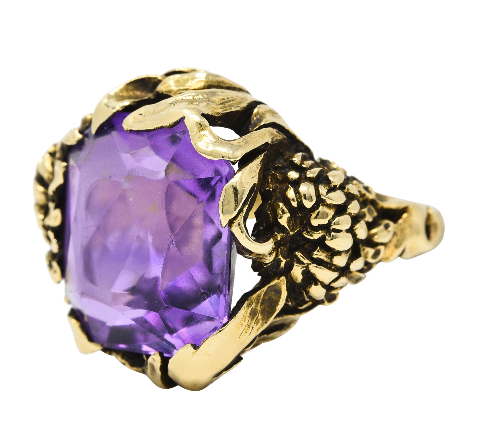 Art Nouveau Amethyst 14 Karat Yellow Gold Chrysanthemum Antique Flower Ring Wilson's Estate Jewelry