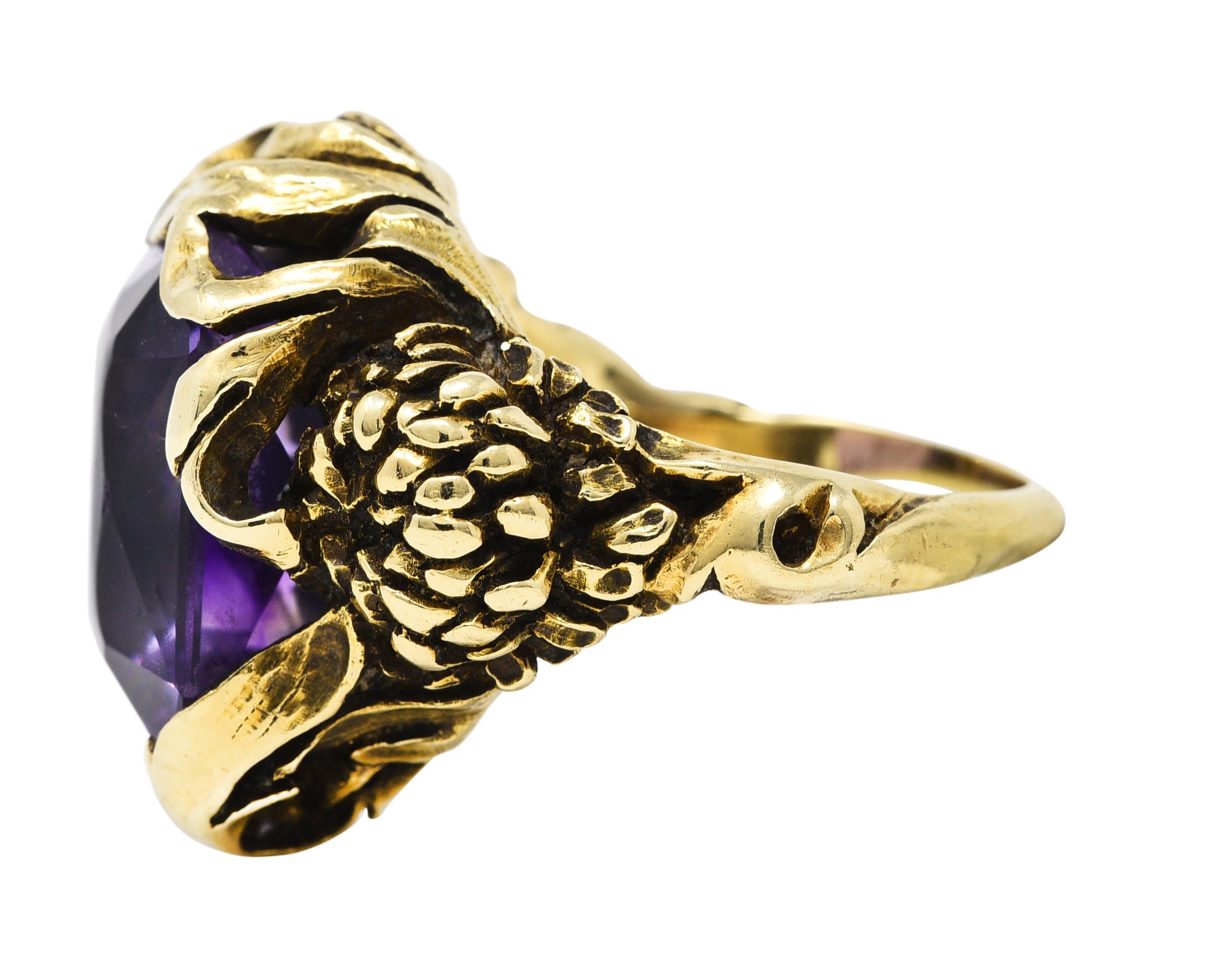 Art Nouveau Amethyst 14 Karat Yellow Gold Chrysanthemum Antique Flower Ring Wilson's Estate Jewelry