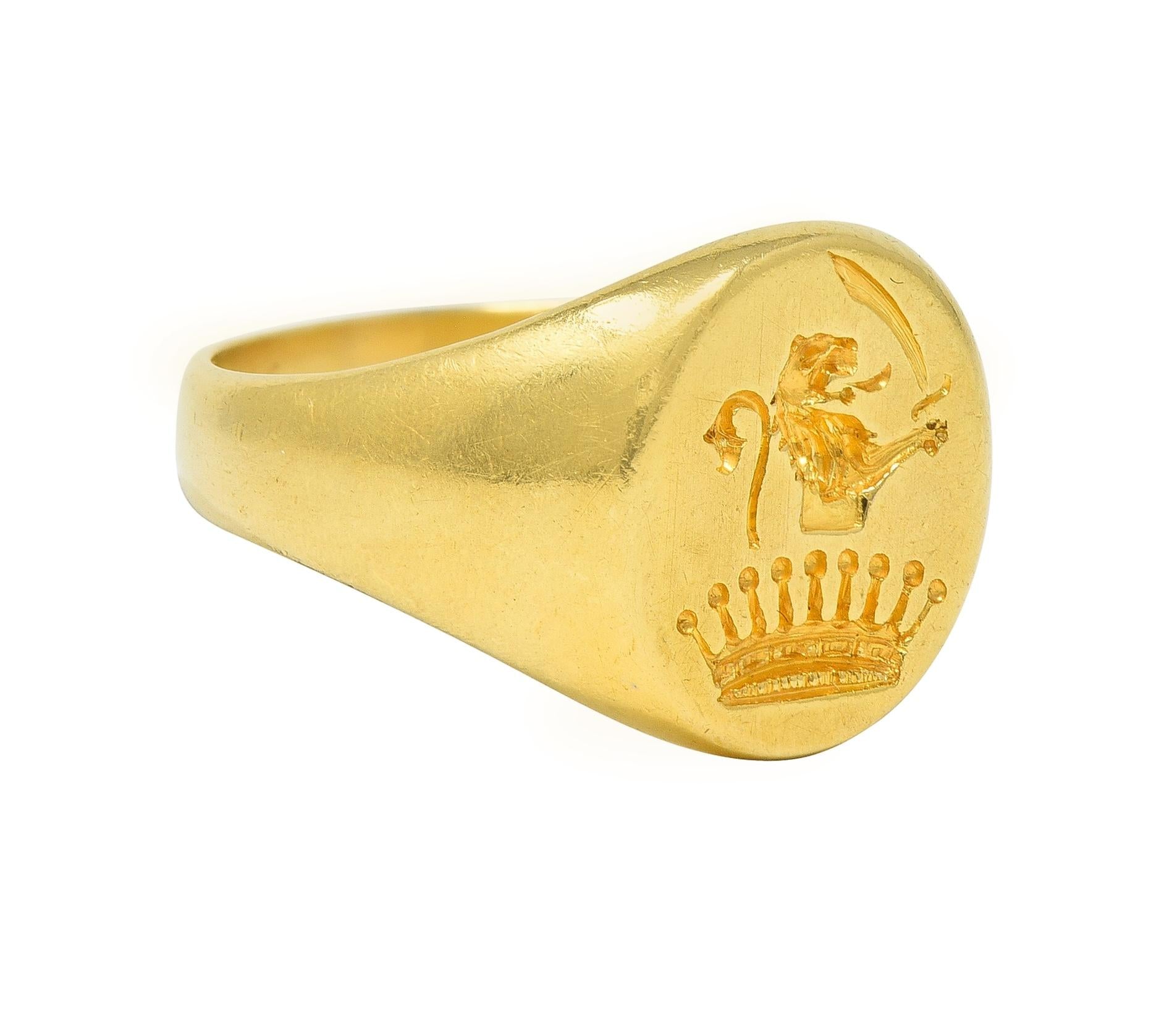 Victorian 18 Karat Yellow Gold Heraldic Lion Intaglio Antique Unisex Signet Ring