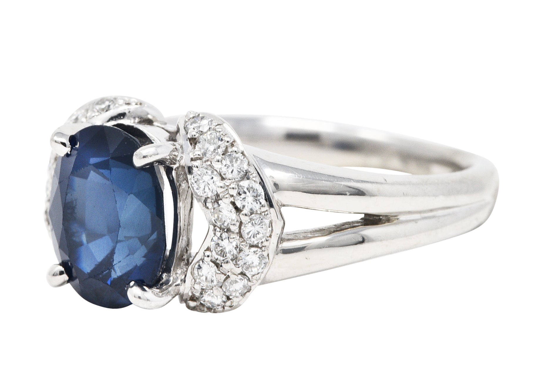 Contemporary 2.80 CTW Sapphire Diamond Gemstone RingRing - Wilson's Estate Jewelry