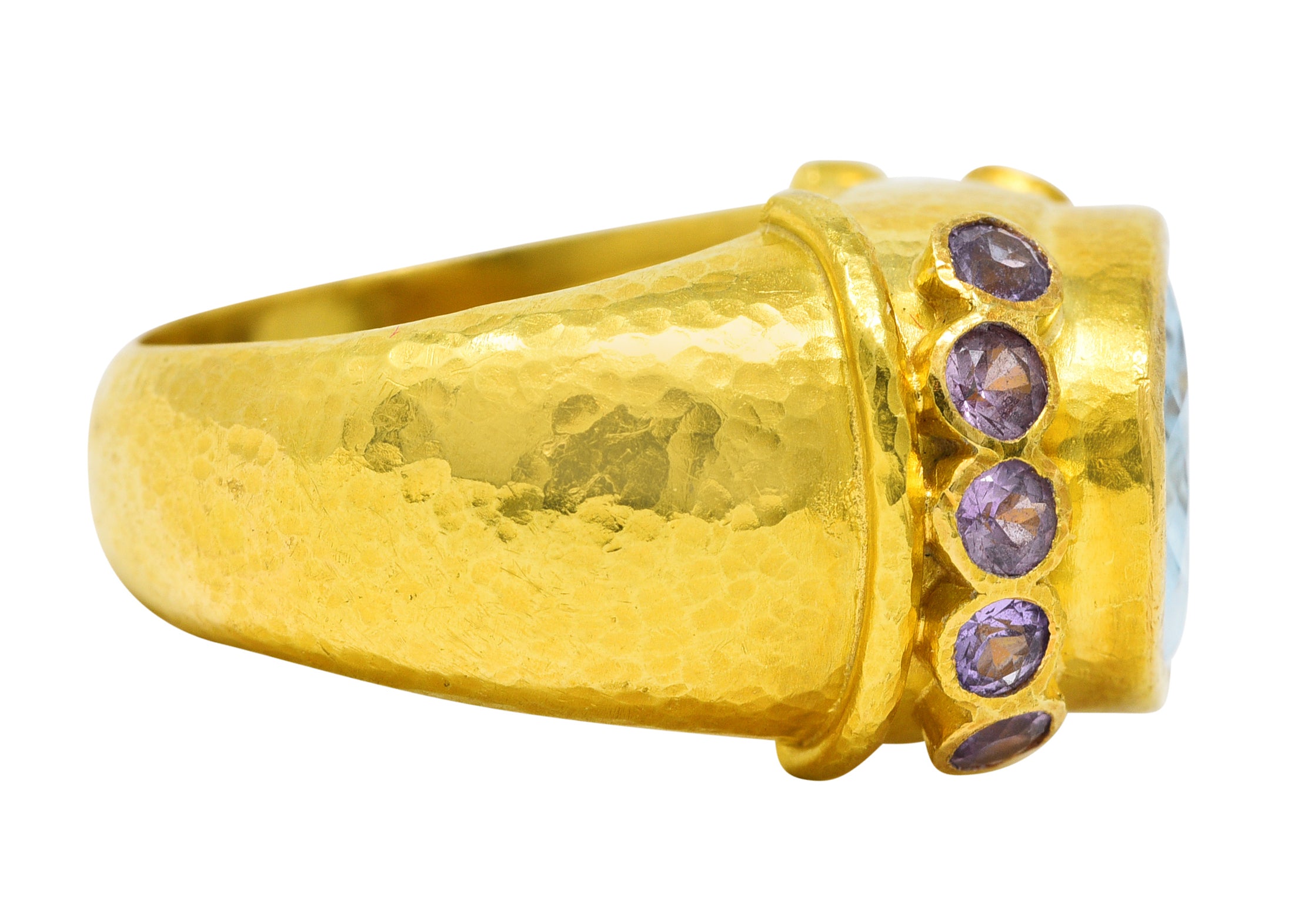 Elizabeth Locke Vintage Lavender Sapphire Aquamarine 19 Karat Yellow Gold Ring Wilson's Estate Jewelry