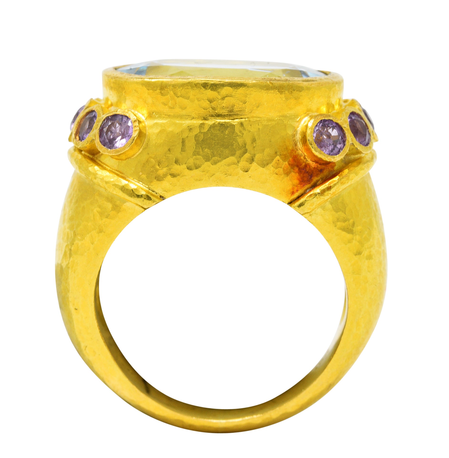 Elizabeth Locke Vintage Lavender Sapphire Aquamarine 19 Karat Yellow Gold Ring Wilson's Estate Jewelry