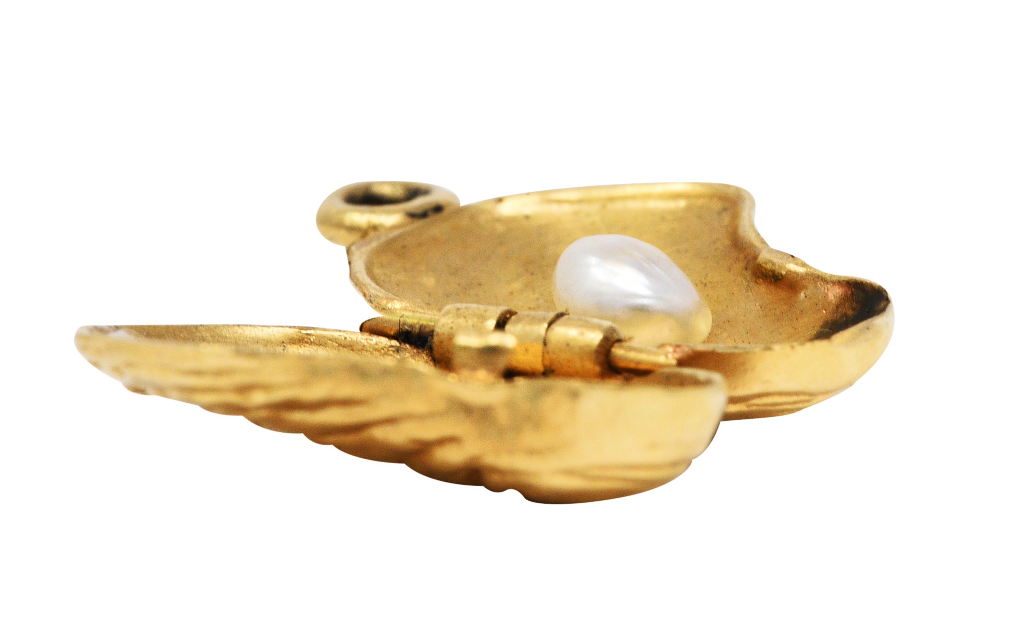 Retro Pearl 14 Karat Gold Freshwater Mussel Charmcharm - Wilson's Estate Jewelry