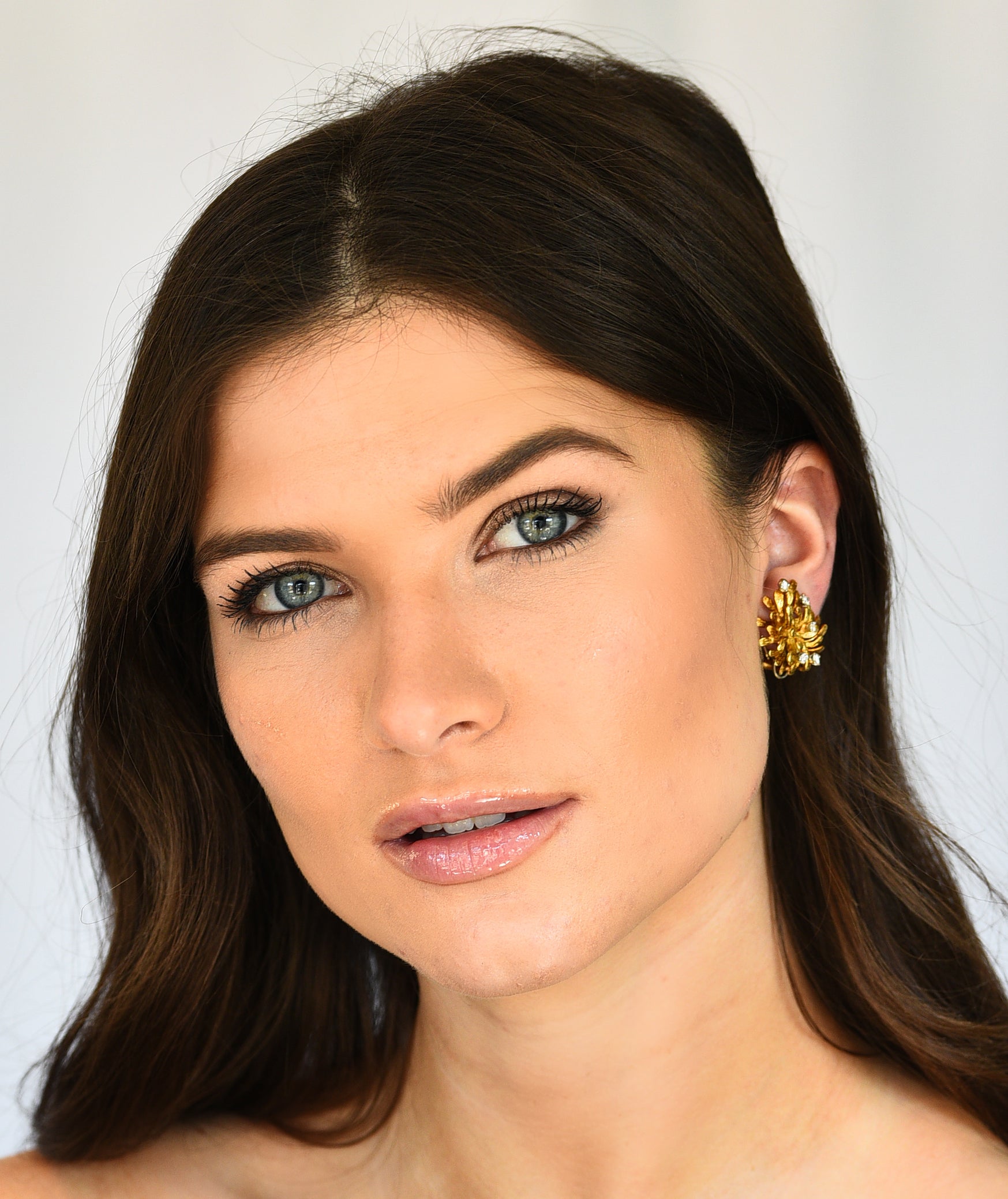 1960's Vintage 0.60 CTW Diamond 18 Karat Two-Tone Gold Organic Ear-Clip Earrings Wilson's Estate Jewelry
