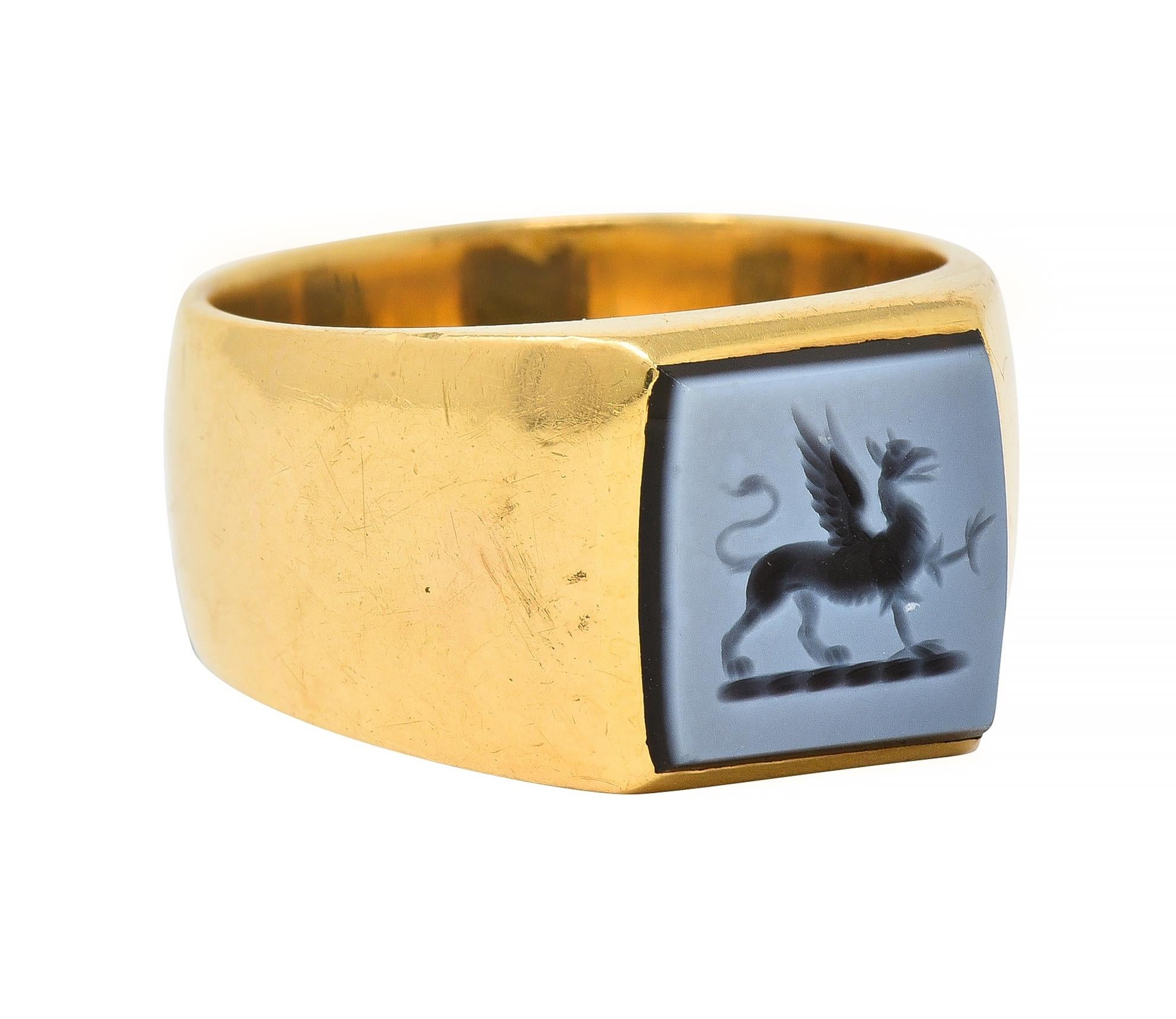 Victorian Hardstone Intaglio 18 Karat Yellow Gold Griffin Unisex Signet Ring