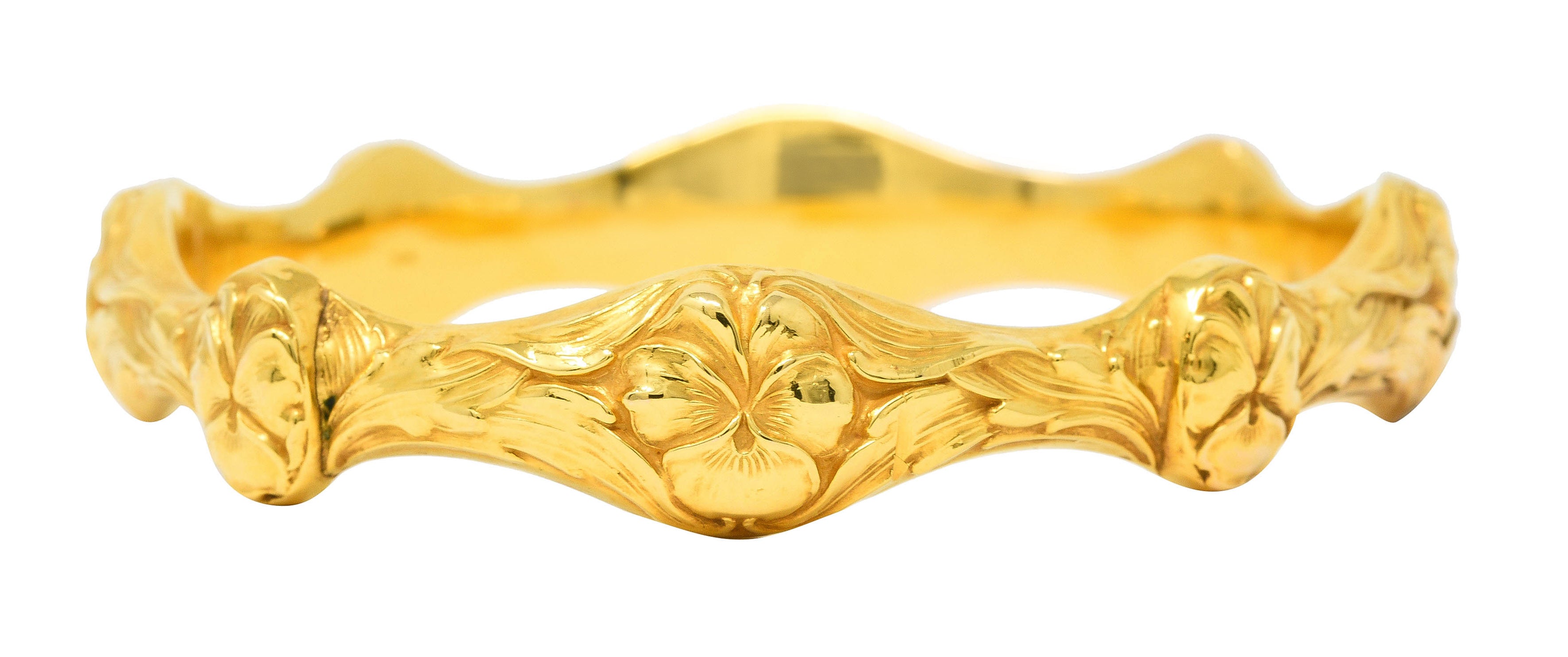 Art Nouveau 14 Karat Yellow Gold Pansy Flower Antique Bangle Bracelet Wilson's Estate Jewelry