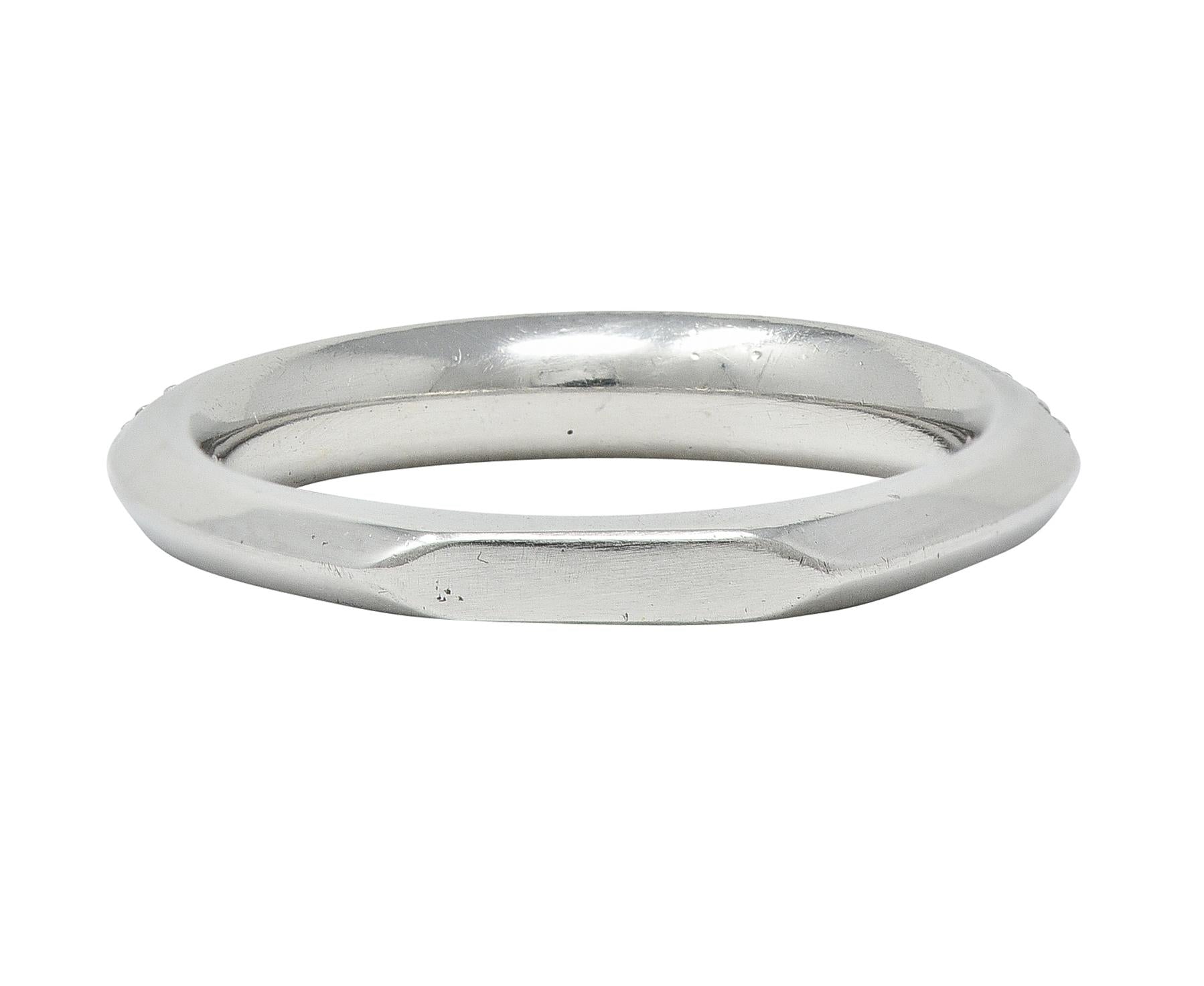 Contemporary 0.30 CTW Diamond Platinum Knife Edge Band Ring